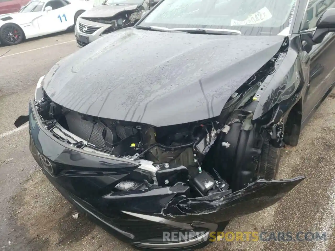 9 Photograph of a damaged car 4T1C11BK6MU032363 TOYOTA CAMRY 2021