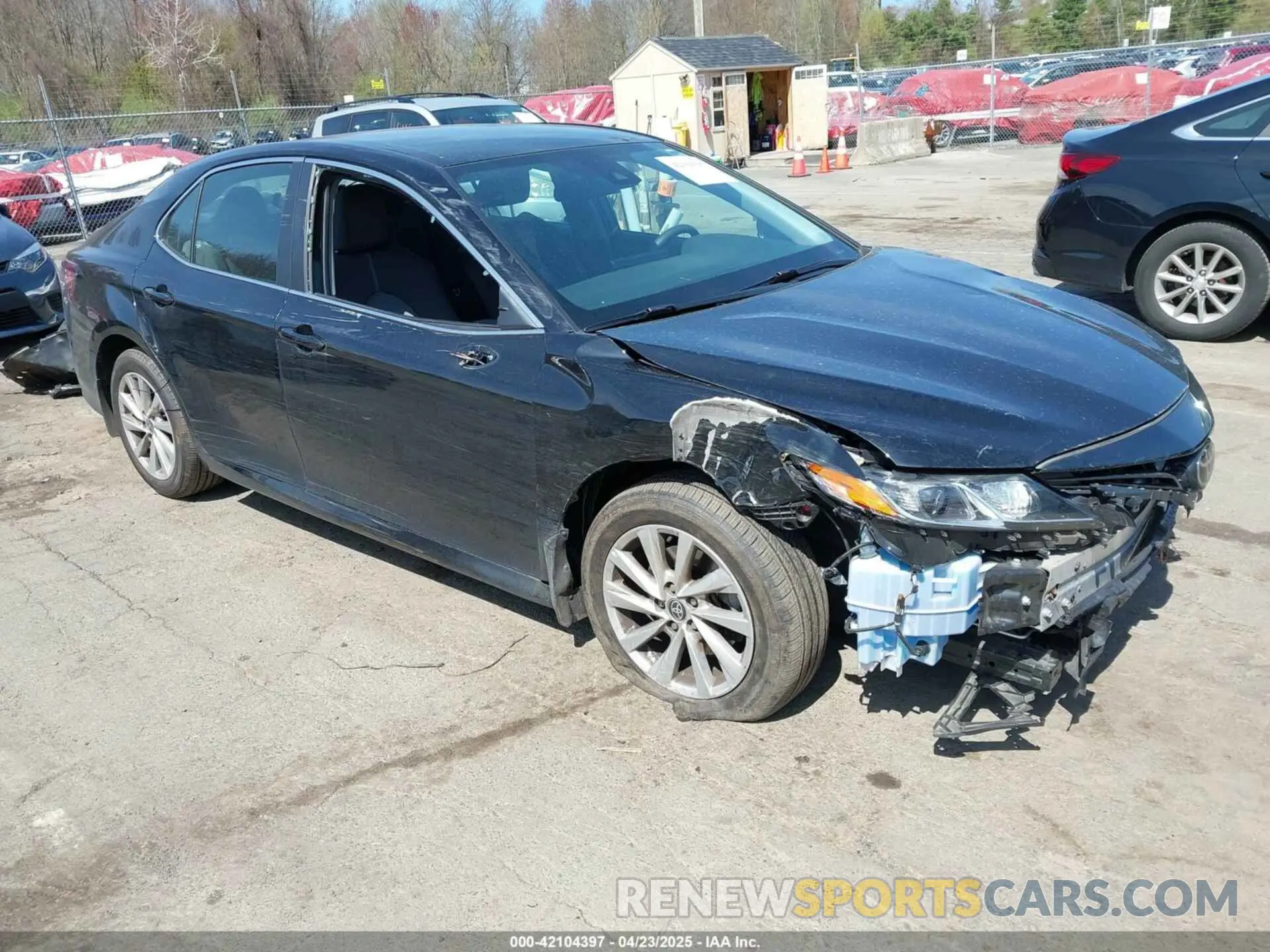 1 Photograph of a damaged car 4T1C11BK7MU030847 TOYOTA CAMRY 2021