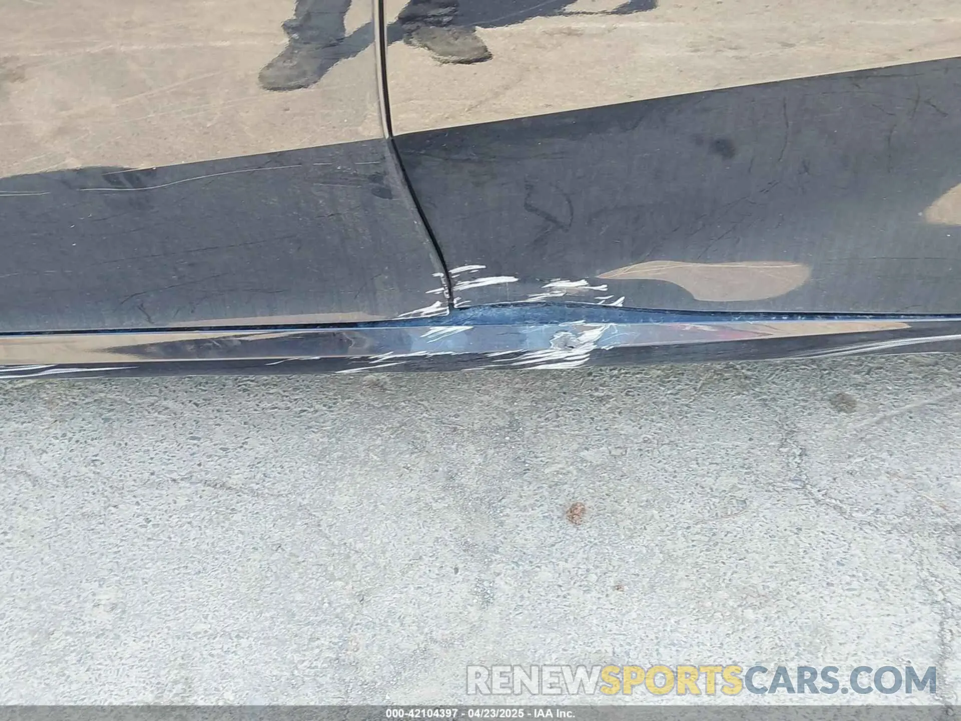 17 Photograph of a damaged car 4T1C11BK7MU030847 TOYOTA CAMRY 2021
