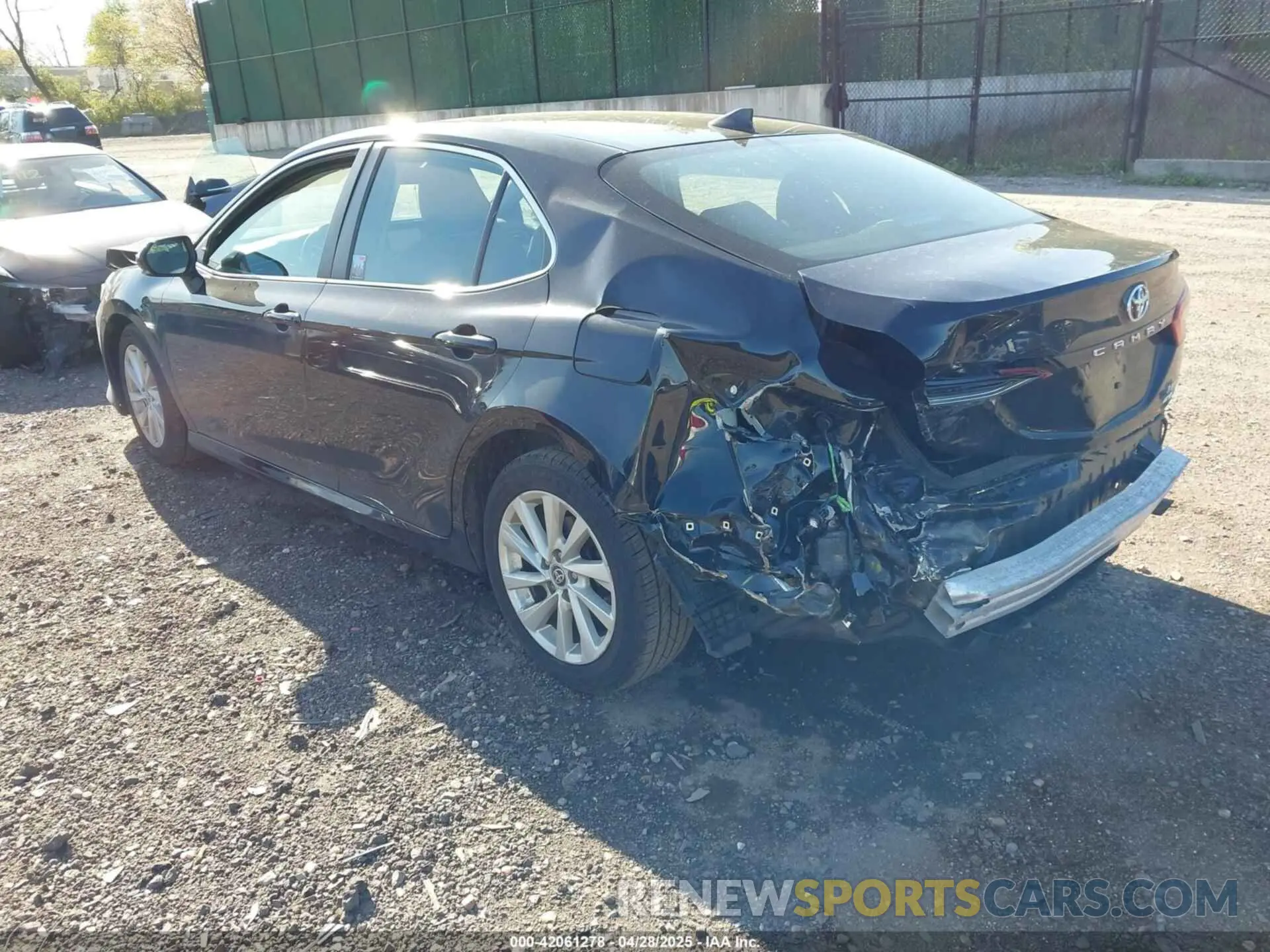 3 Photograph of a damaged car 4T1C11BK7MU034154 TOYOTA CAMRY 2021