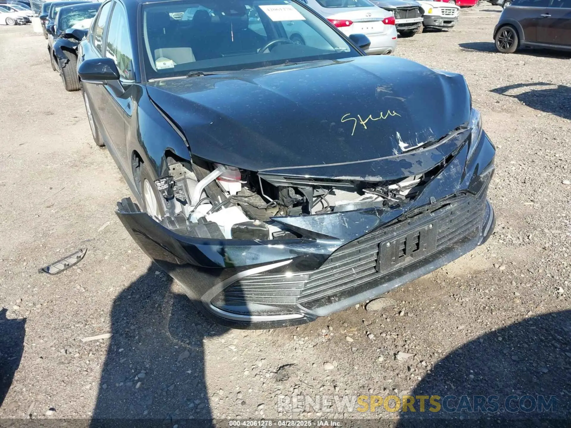 6 Photograph of a damaged car 4T1C11BK7MU034154 TOYOTA CAMRY 2021