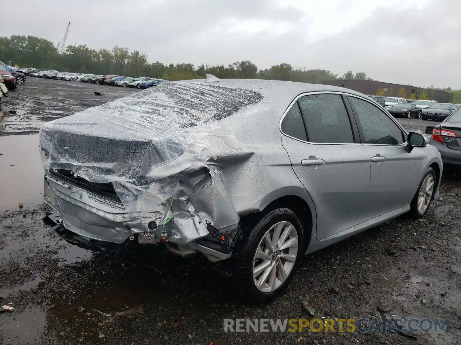 4 Photograph of a damaged car 4T1C11BK8MU044529 TOYOTA CAMRY 2021