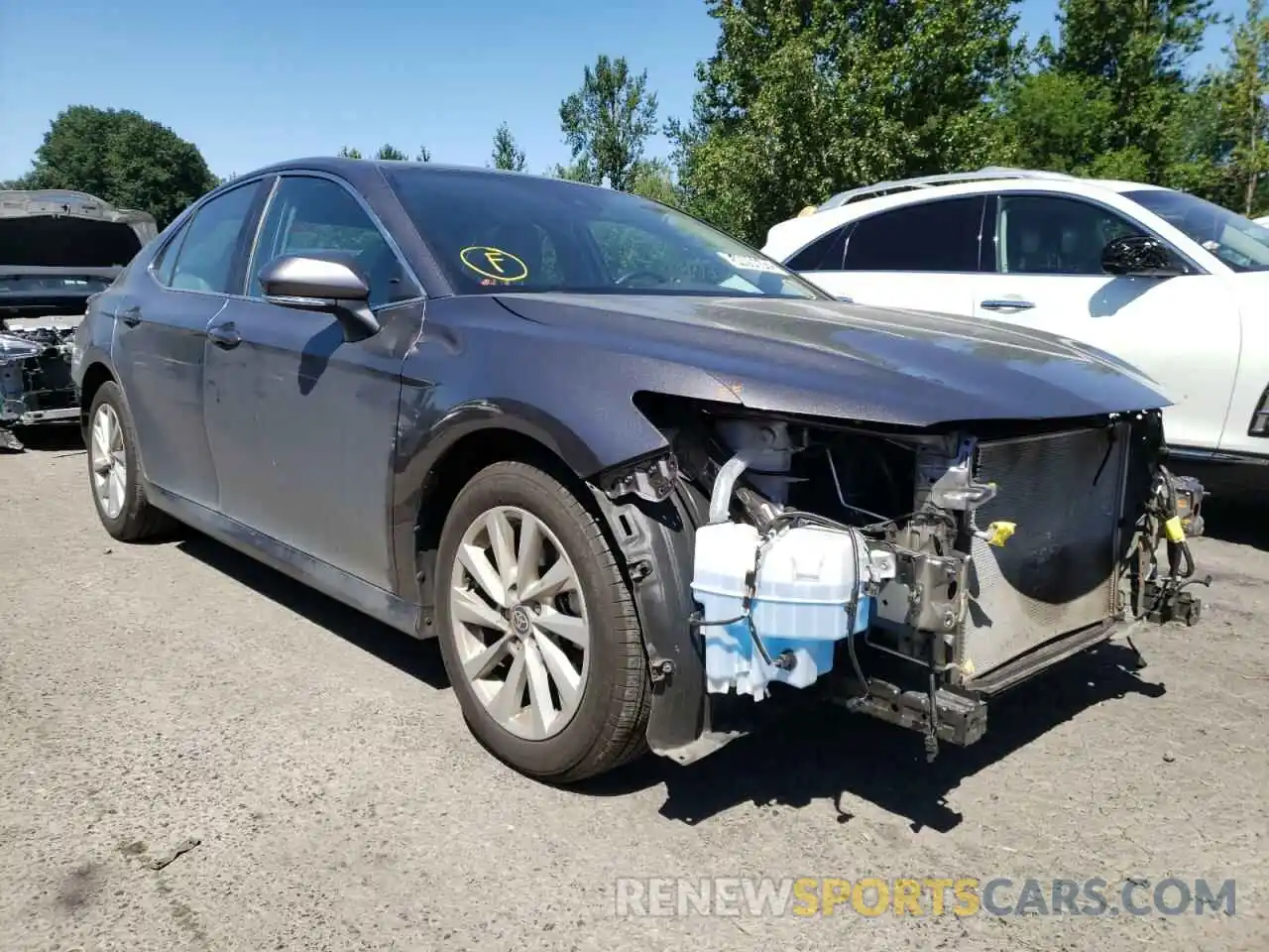 1 Photograph of a damaged car 4T1C11BK9MU026573 TOYOTA CAMRY 2021