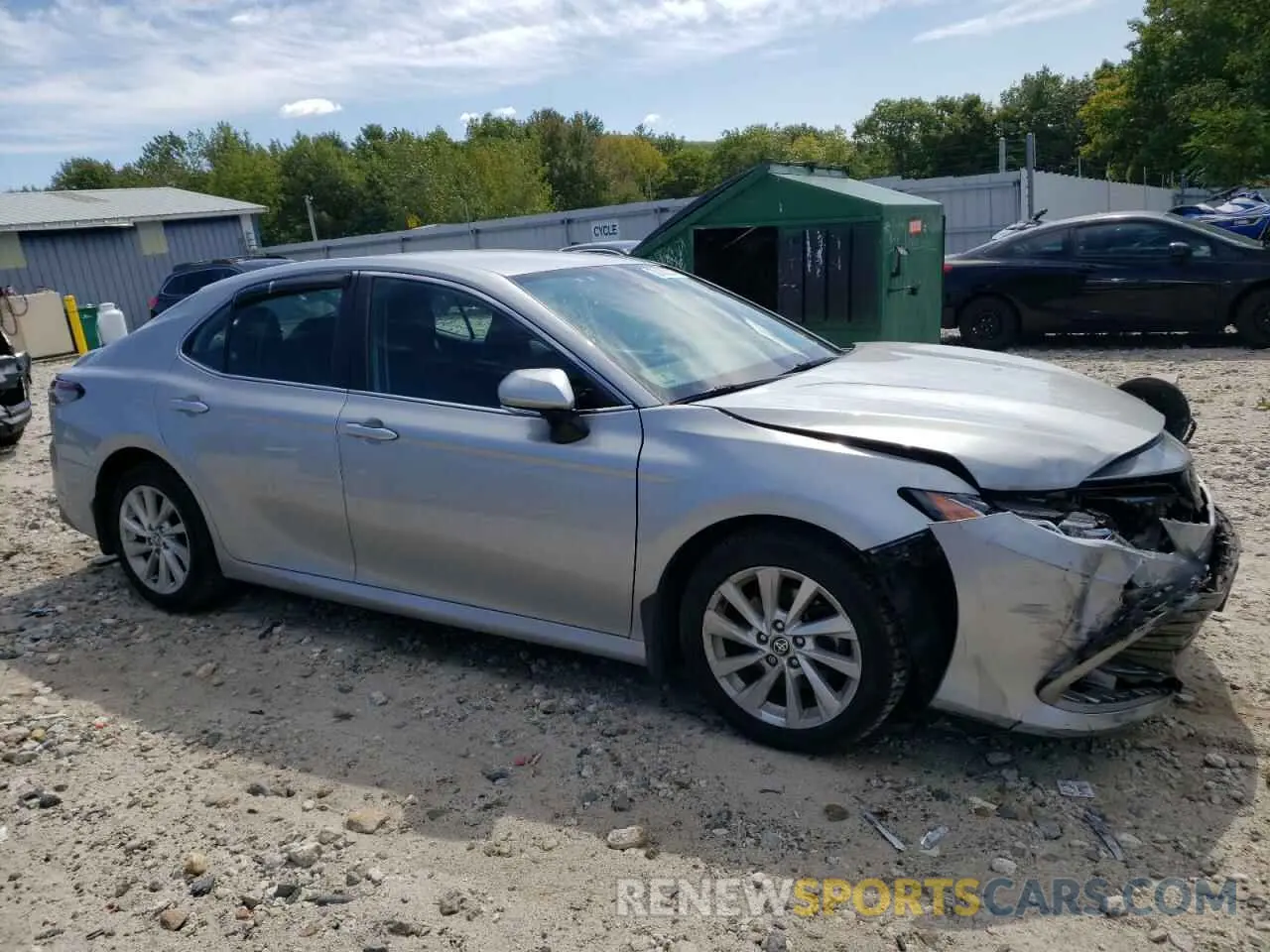 4 Photograph of a damaged car 4T1C11BKXMU036867 TOYOTA CAMRY 2021