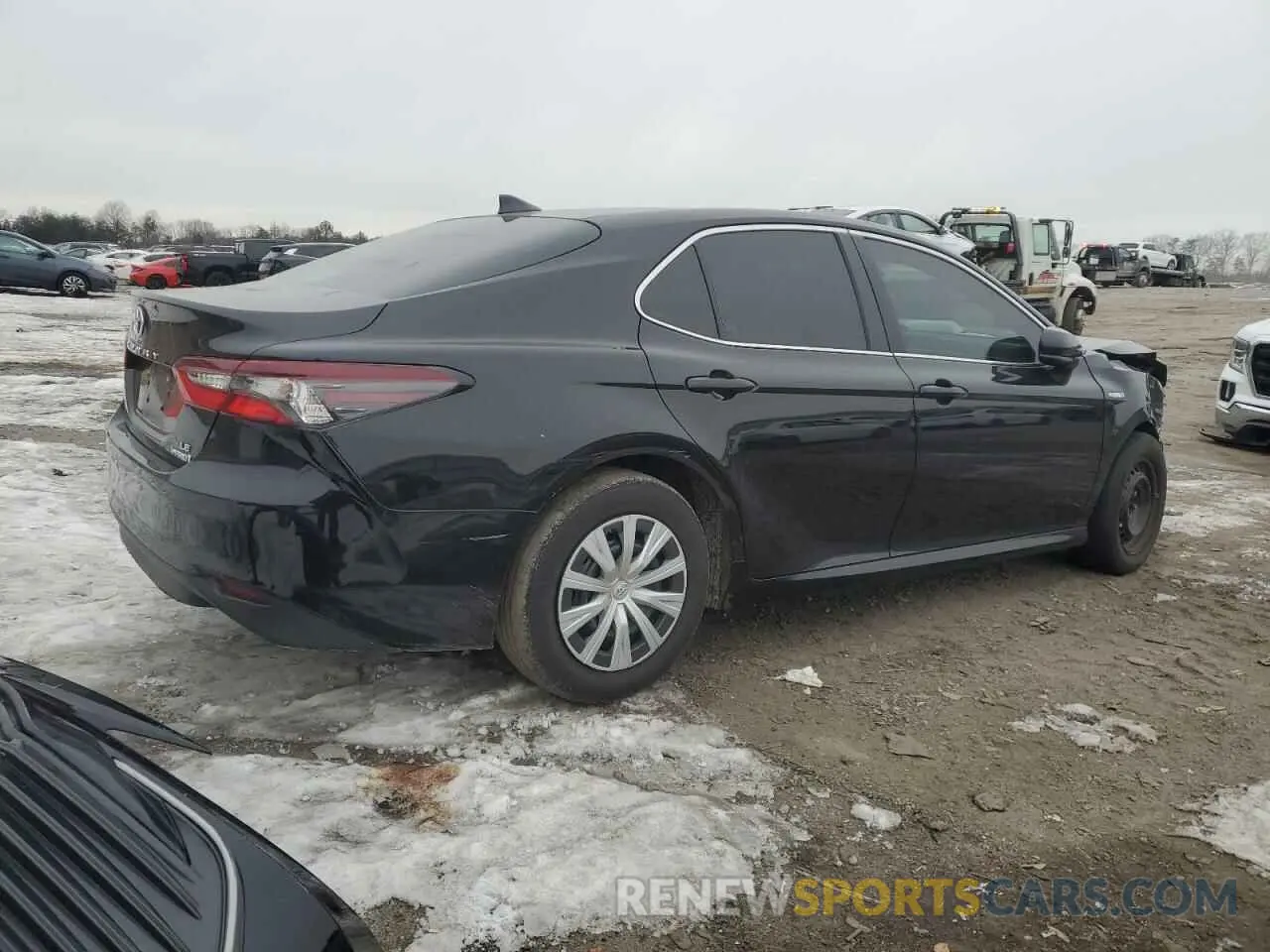 3 Photograph of a damaged car 4T1C31AK0MU025856 TOYOTA CAMRY 2021