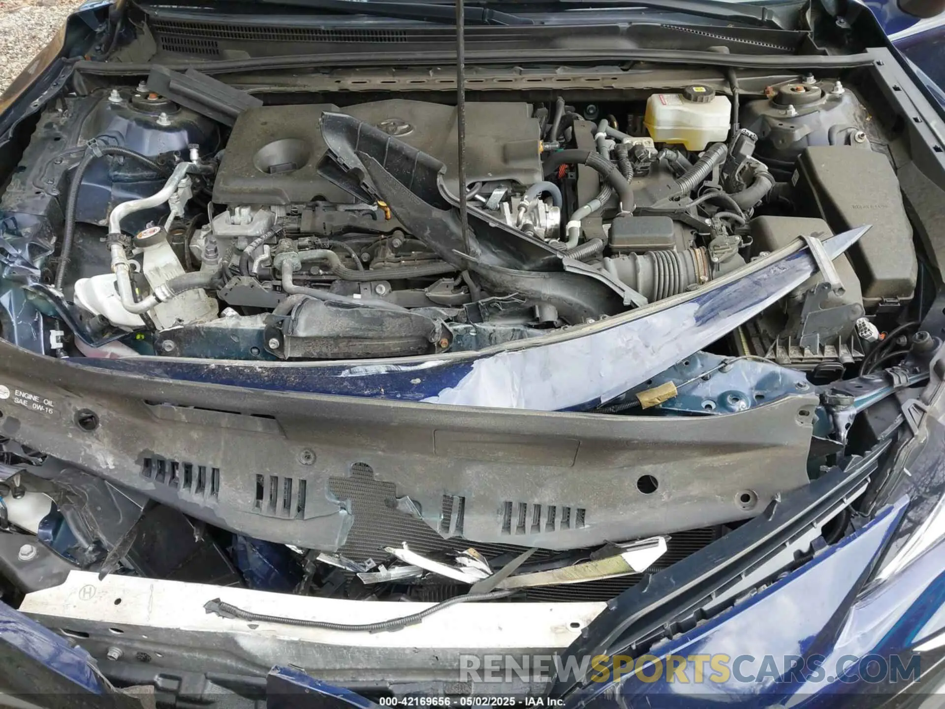 10 Photograph of a damaged car 4T1C31AK0MU031298 TOYOTA CAMRY 2021