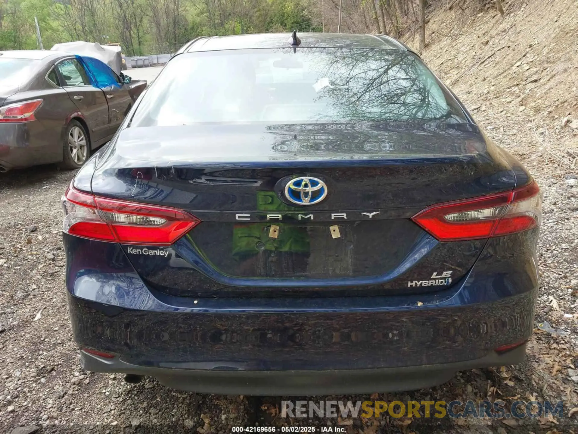 16 Photograph of a damaged car 4T1C31AK0MU031298 TOYOTA CAMRY 2021