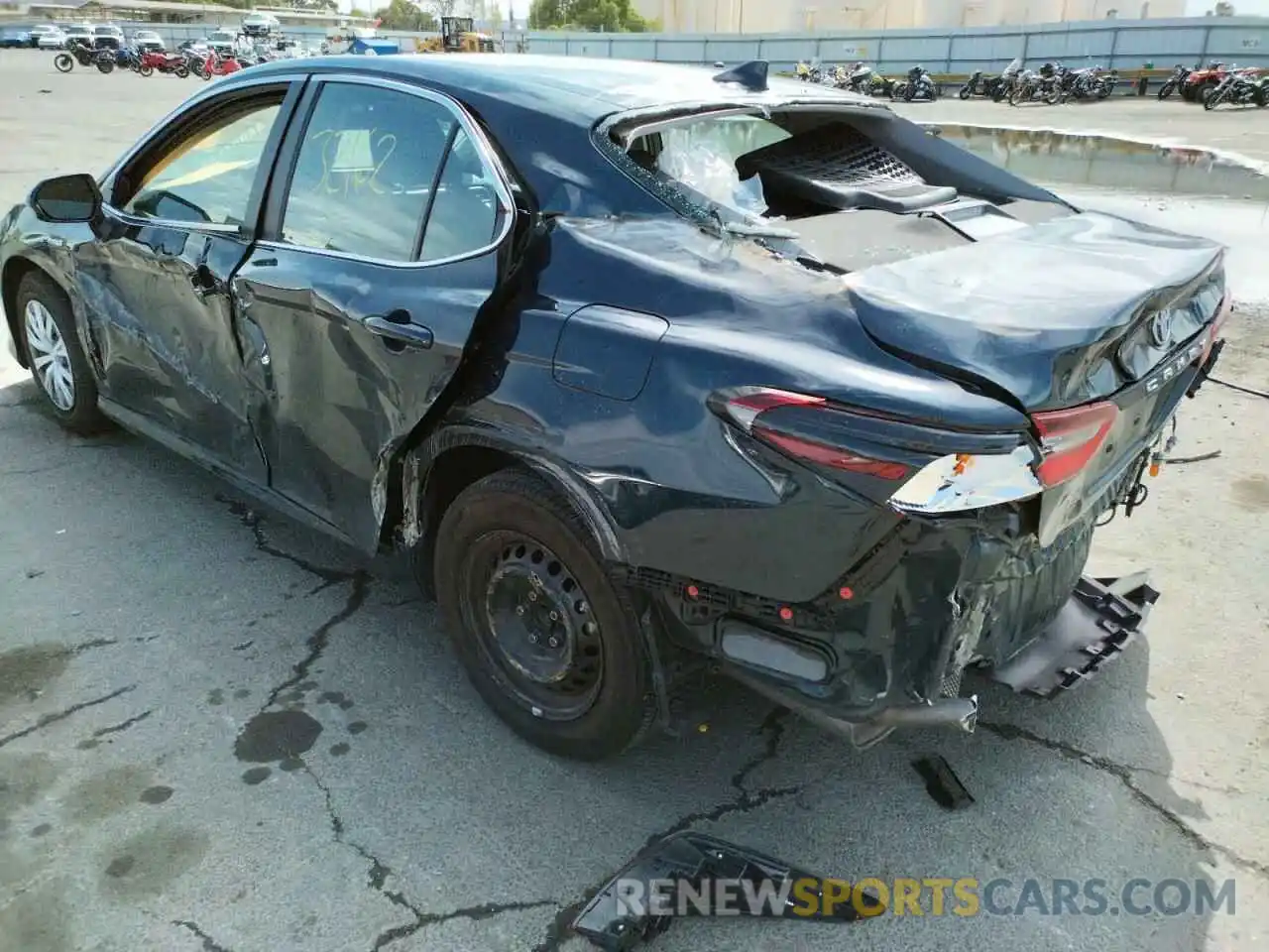 9 Photograph of a damaged car 4T1C31AK1MU550005 TOYOTA CAMRY 2021