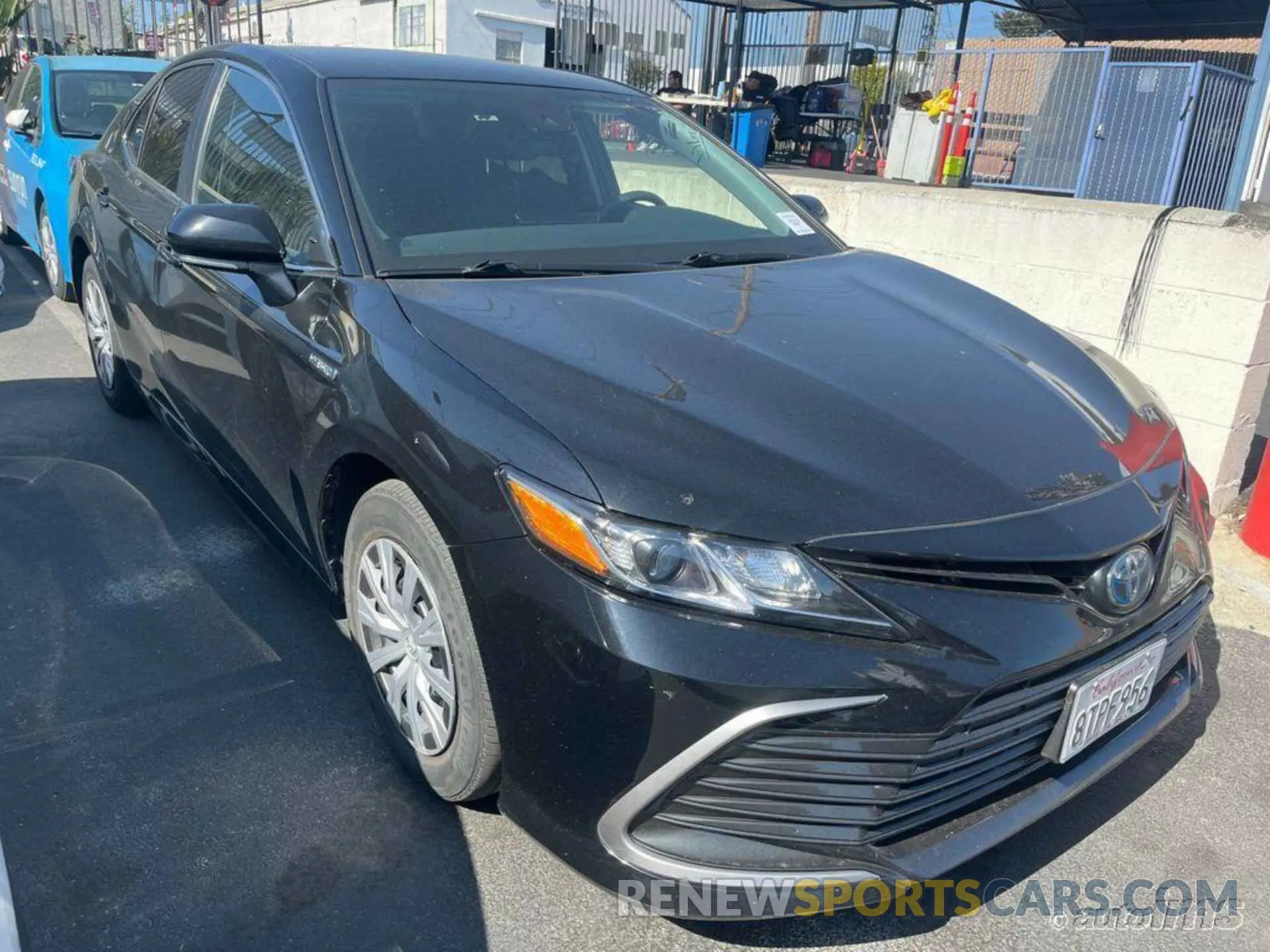 11 Photograph of a damaged car 4T1C31AK1MU551719 TOYOTA CAMRY 2021
