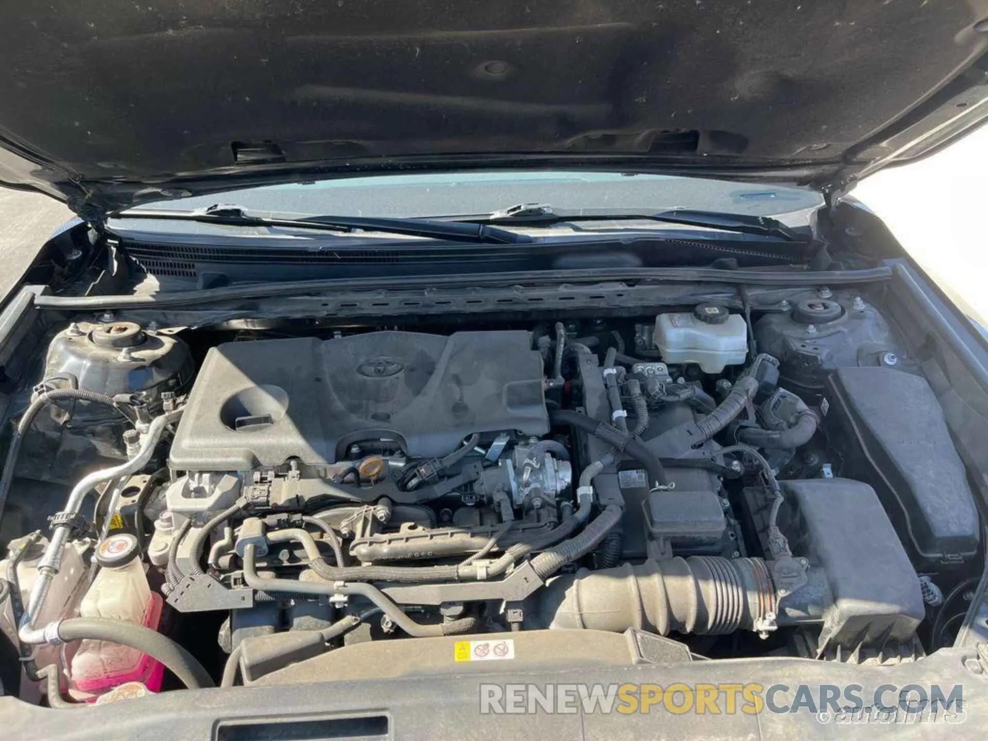 2 Photograph of a damaged car 4T1C31AK1MU551719 TOYOTA CAMRY 2021