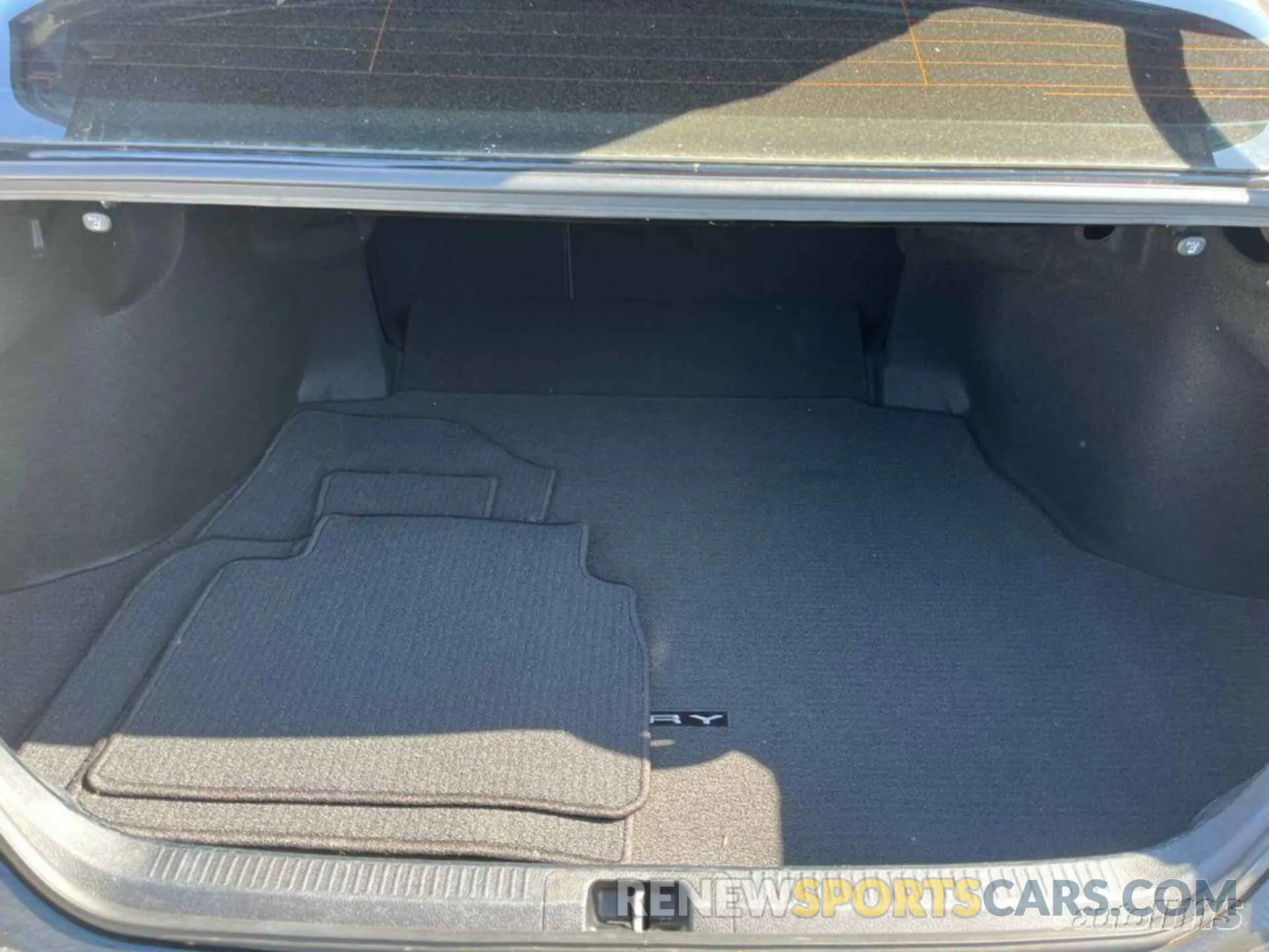 3 Photograph of a damaged car 4T1C31AK1MU551719 TOYOTA CAMRY 2021