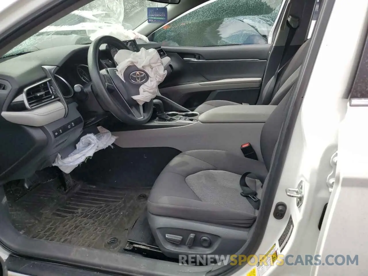 7 Photograph of a damaged car 4T1C31AK2MU546593 TOYOTA CAMRY 2021