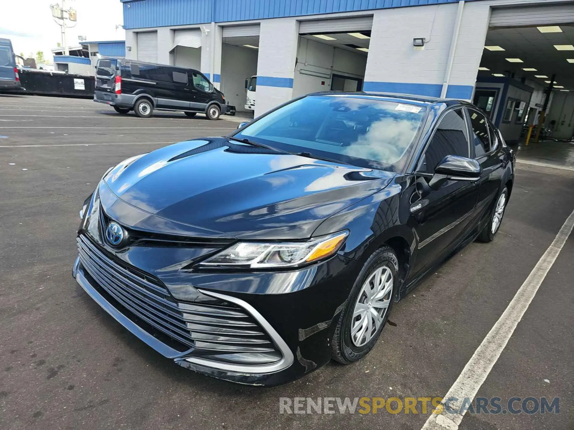 3 Photograph of a damaged car 4T1C31AK2MU551728 TOYOTA CAMRY 2021
