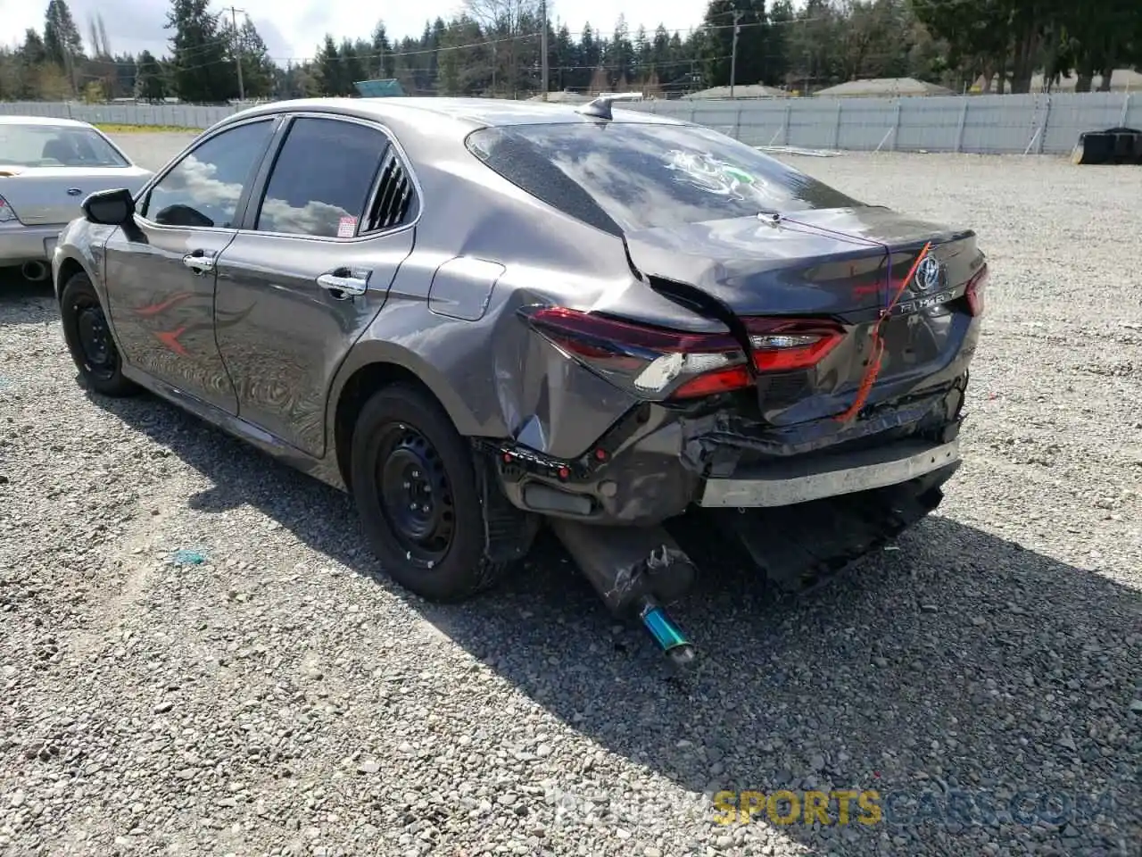 3 Photograph of a damaged car 4T1C31AK2MU554404 TOYOTA CAMRY 2021