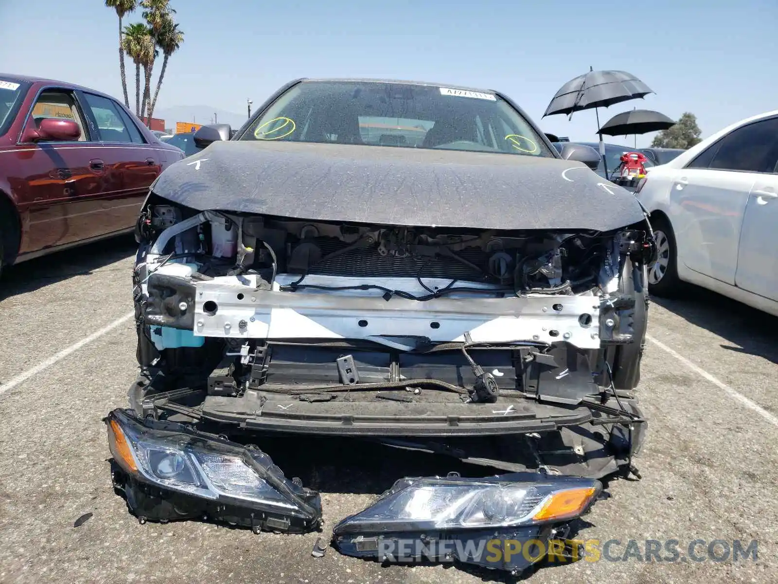 9 Photograph of a damaged car 4T1C31AK3MU550197 TOYOTA CAMRY 2021