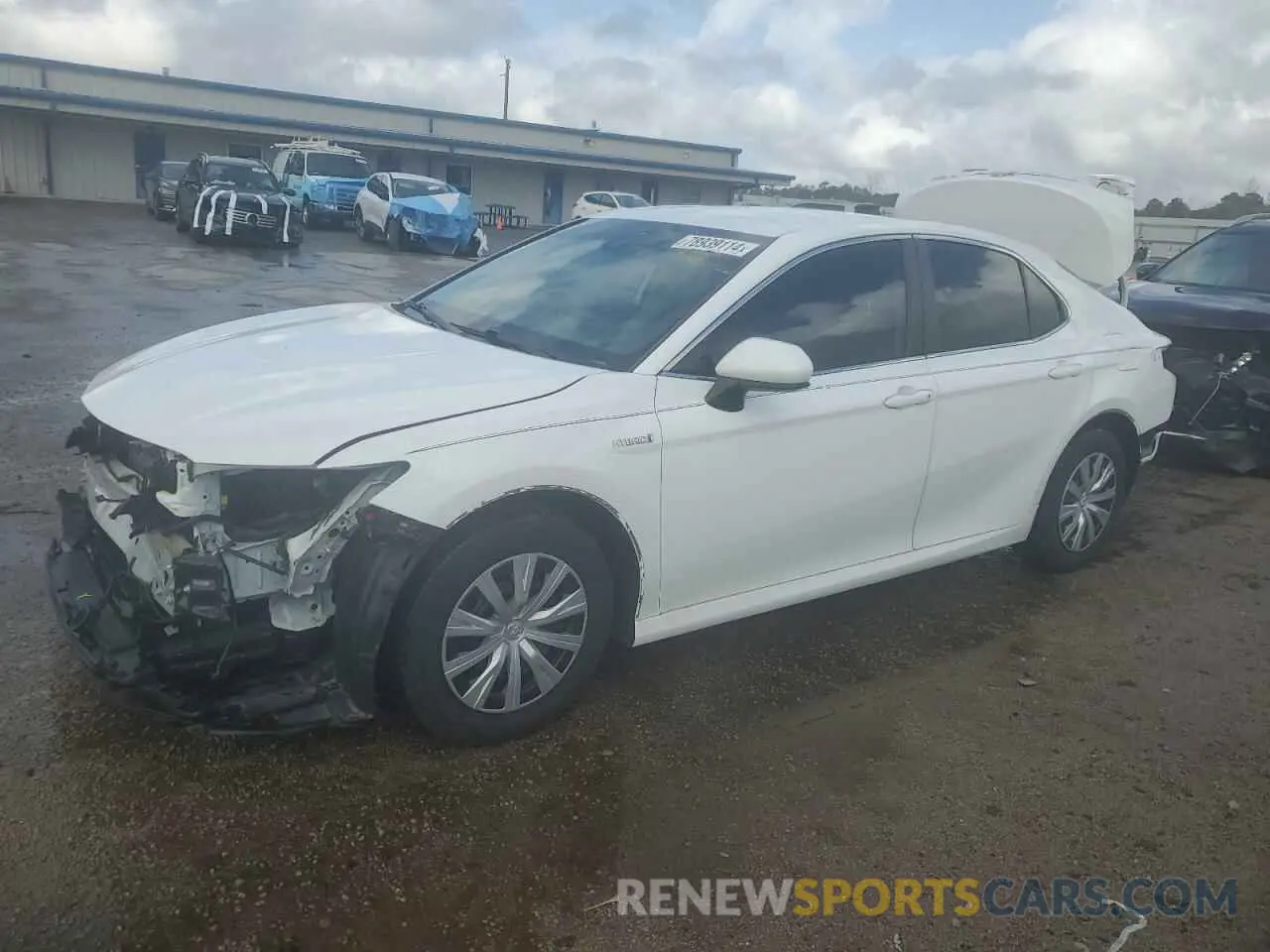 1 Photograph of a damaged car 4T1C31AK3MU562981 TOYOTA CAMRY 2021