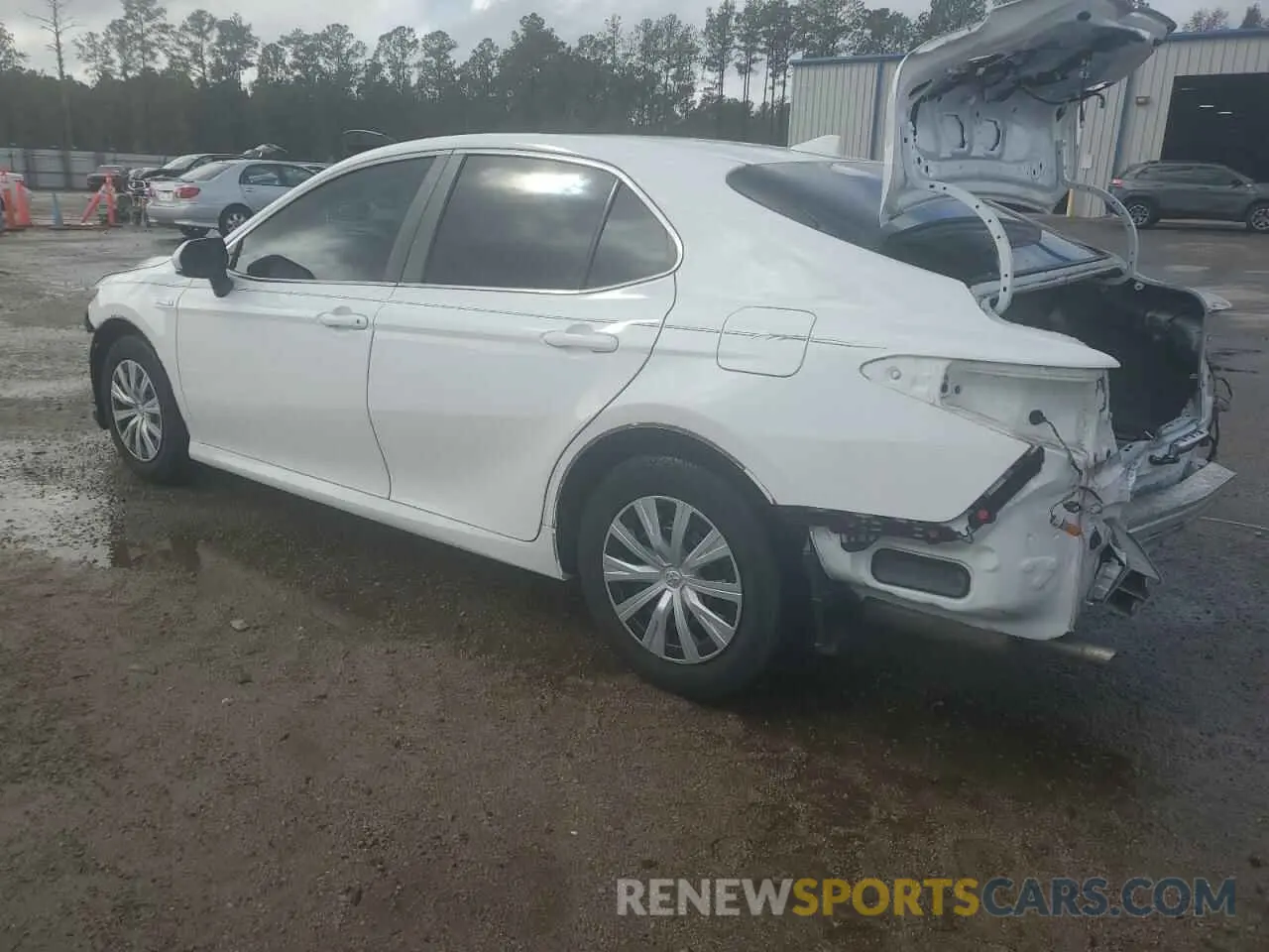 2 Photograph of a damaged car 4T1C31AK3MU562981 TOYOTA CAMRY 2021