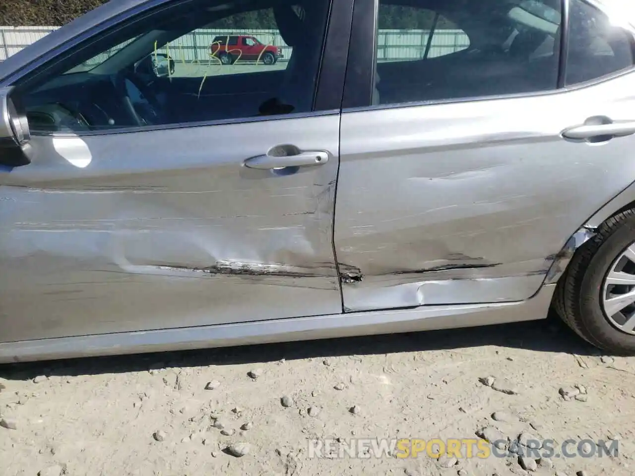 10 Photograph of a damaged car 4T1C31AK4MU021678 TOYOTA CAMRY 2021