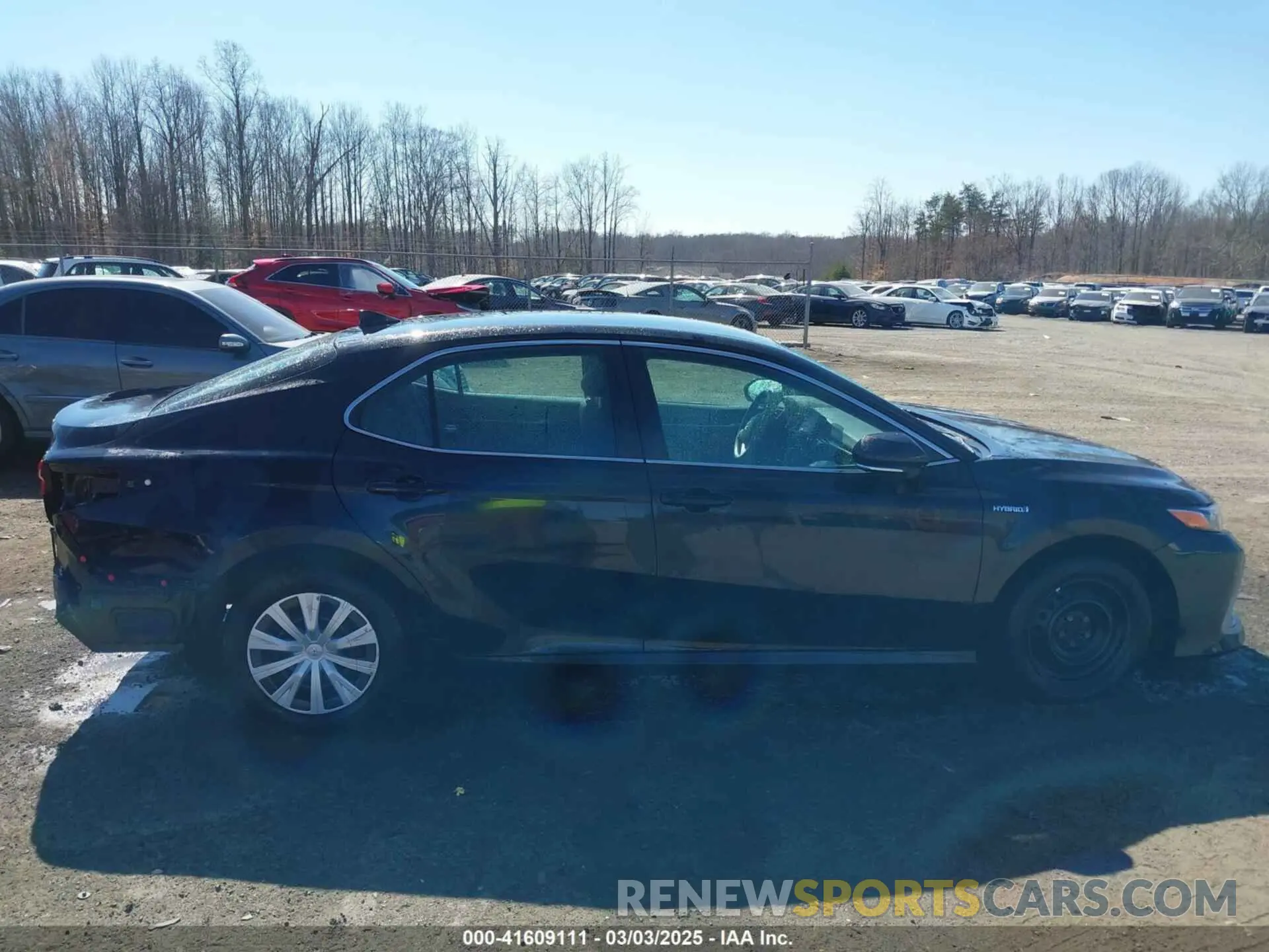 14 Photograph of a damaged car 4T1C31AK4MU553612 TOYOTA CAMRY 2021