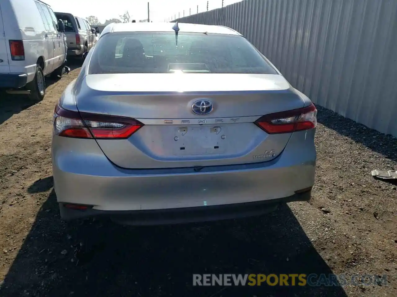 6 Photograph of a damaged car 4T1C31AK4MU559930 TOYOTA CAMRY 2021