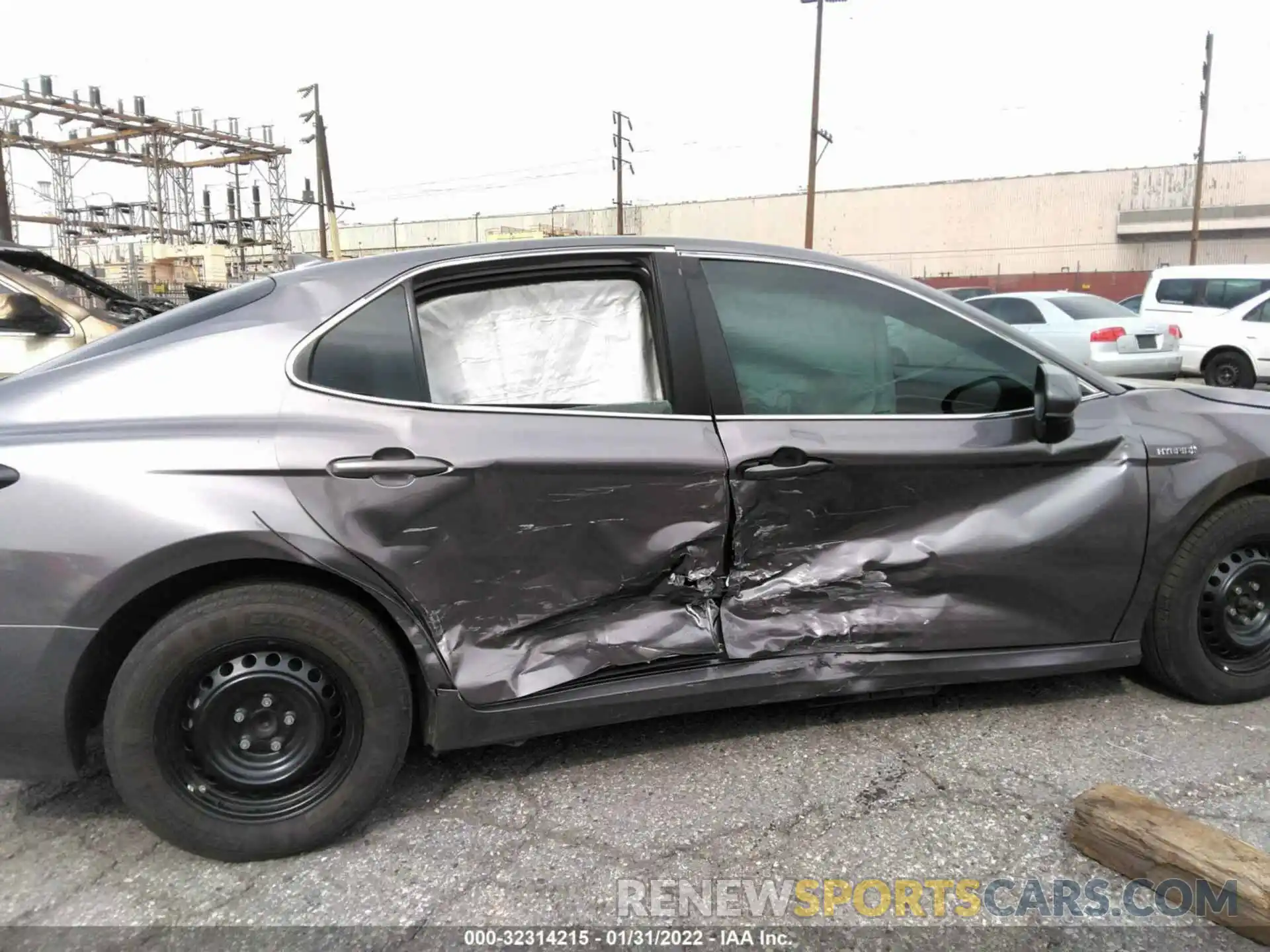 6 Photograph of a damaged car 4T1C31AK5MU022970 TOYOTA CAMRY 2021