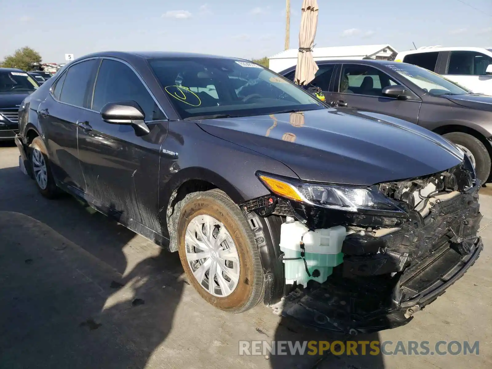 1 Photograph of a damaged car 4T1C31AK5MU024086 TOYOTA CAMRY 2021