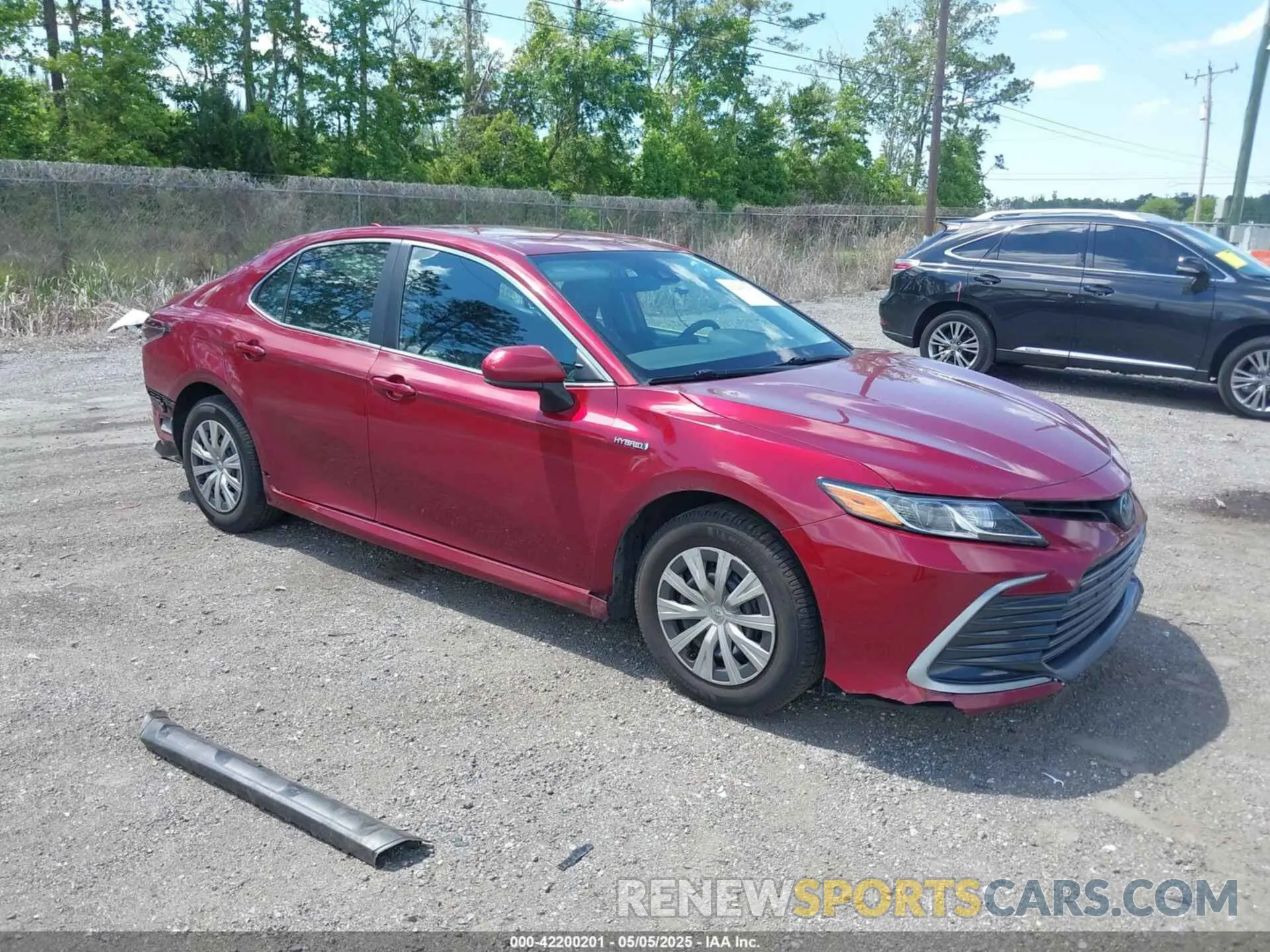 1 Photograph of a damaged car 4T1C31AK5MU030115 TOYOTA CAMRY 2021