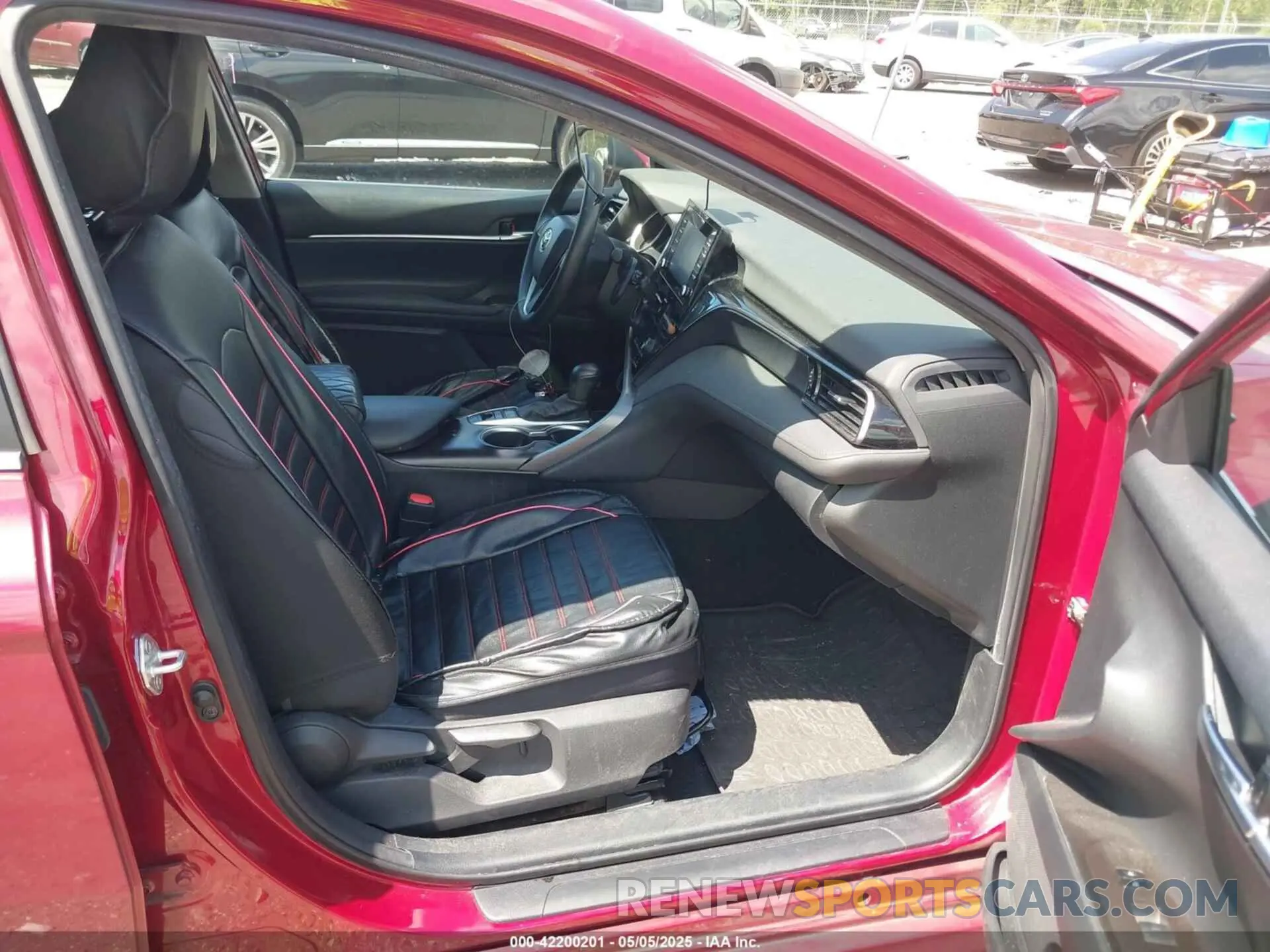 5 Photograph of a damaged car 4T1C31AK5MU030115 TOYOTA CAMRY 2021