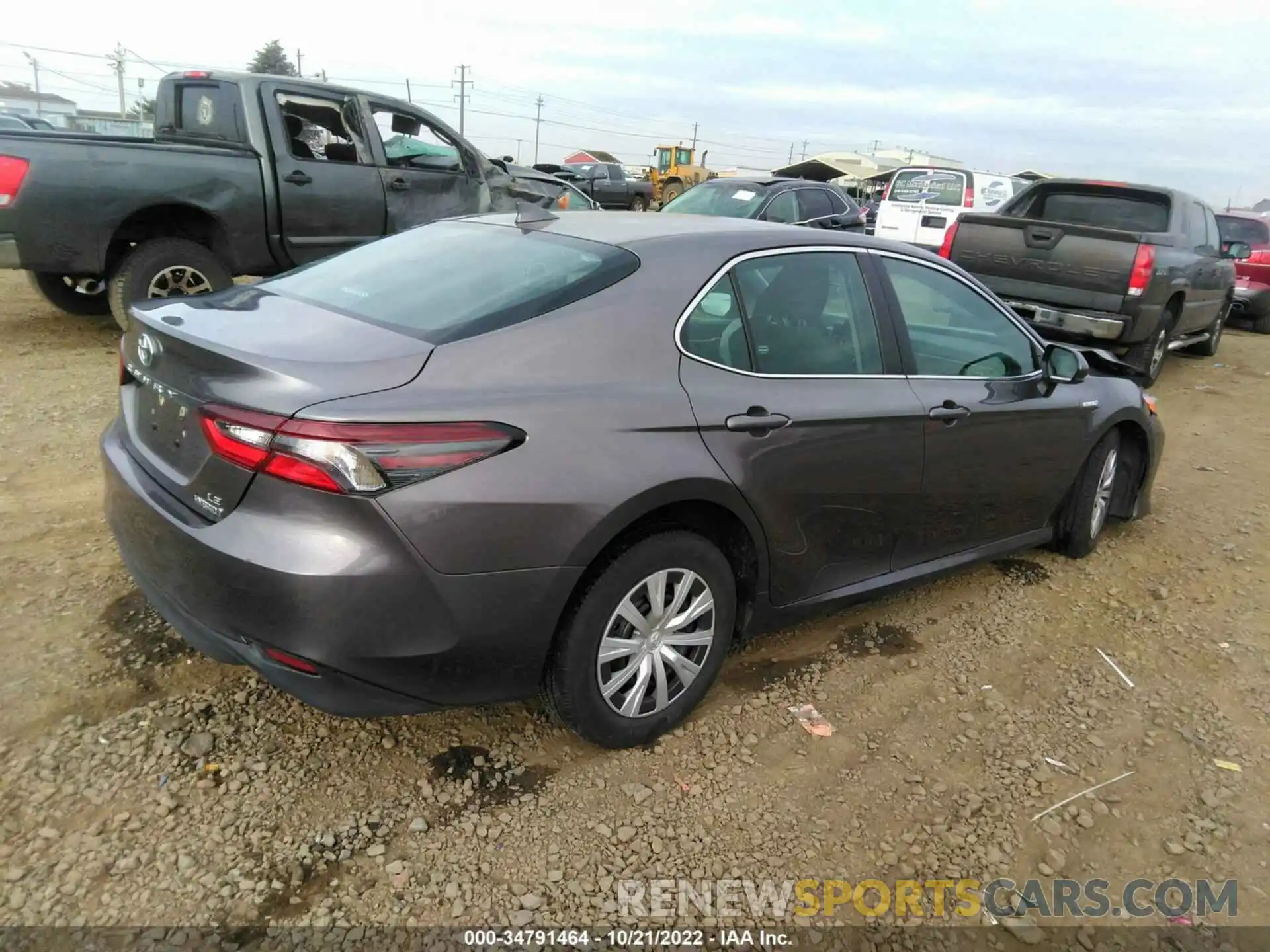 4 Photograph of a damaged car 4T1C31AK5MU030146 TOYOTA CAMRY 2021