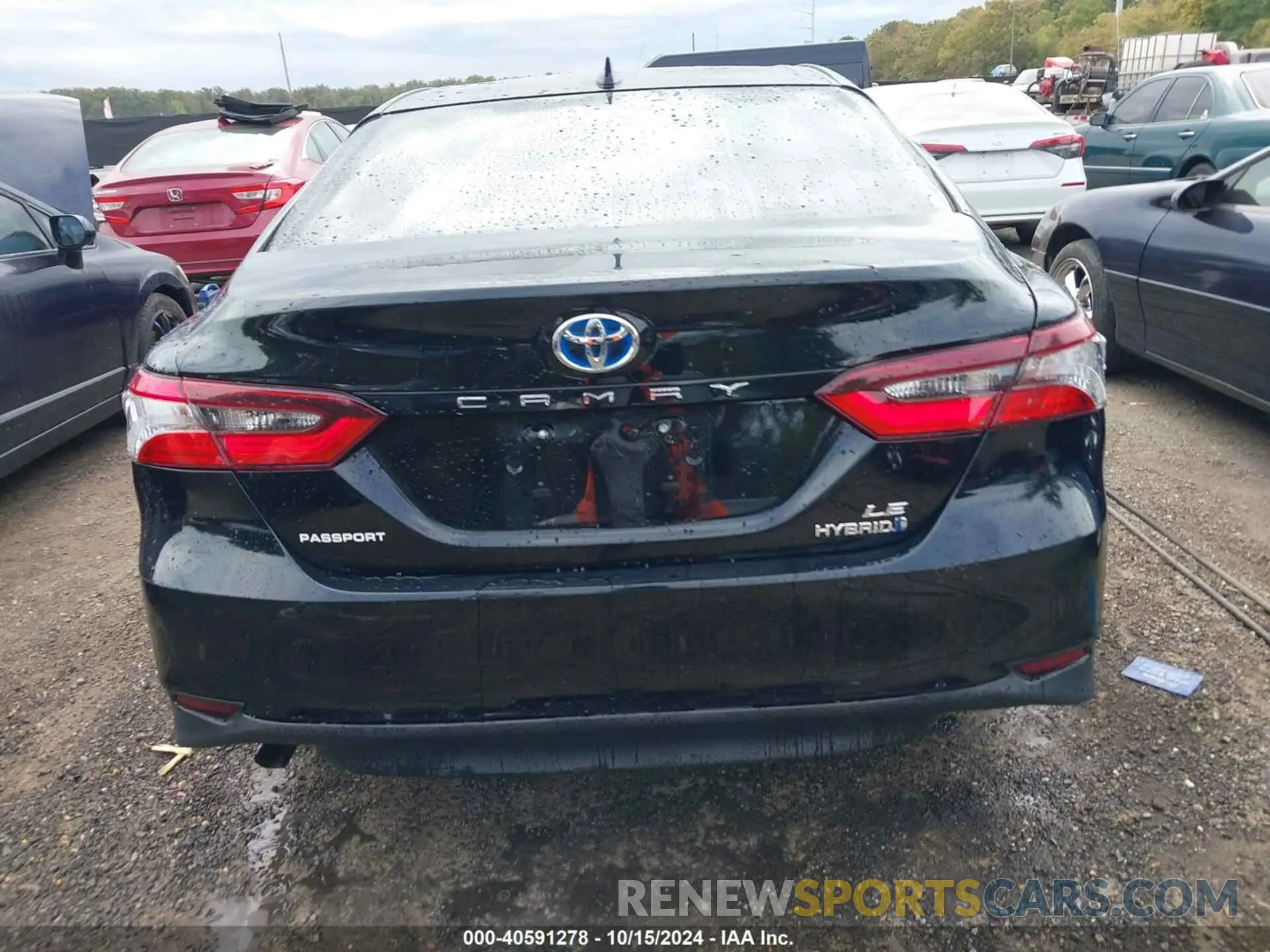 16 Photograph of a damaged car 4T1C31AK6MU552641 TOYOTA CAMRY 2021