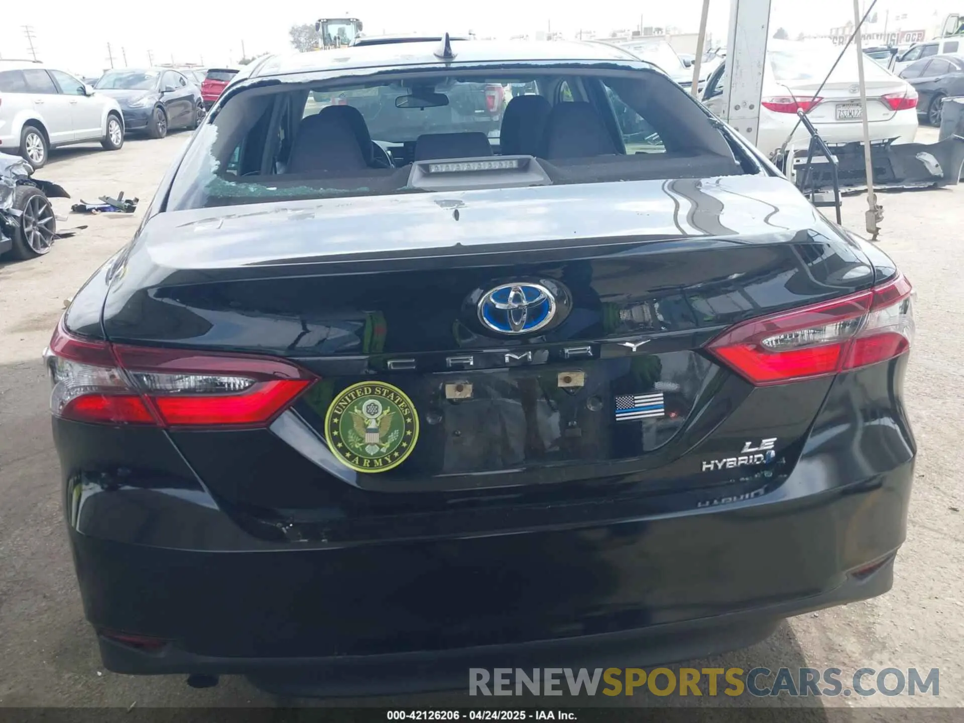 16 Photograph of a damaged car 4T1C31AK6MU553823 TOYOTA CAMRY 2021