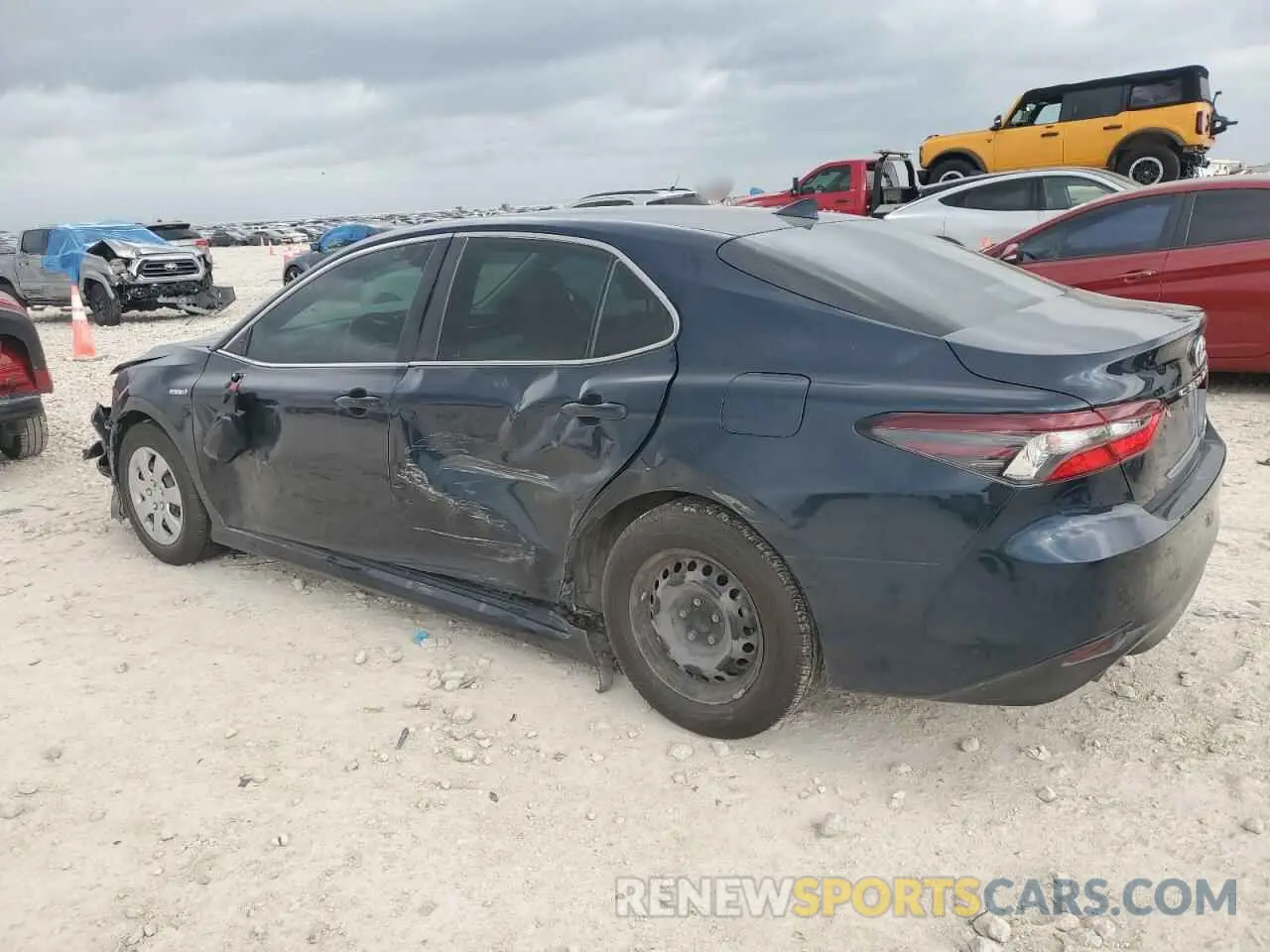2 Photograph of a damaged car 4T1C31AK6MU562313 TOYOTA CAMRY 2021