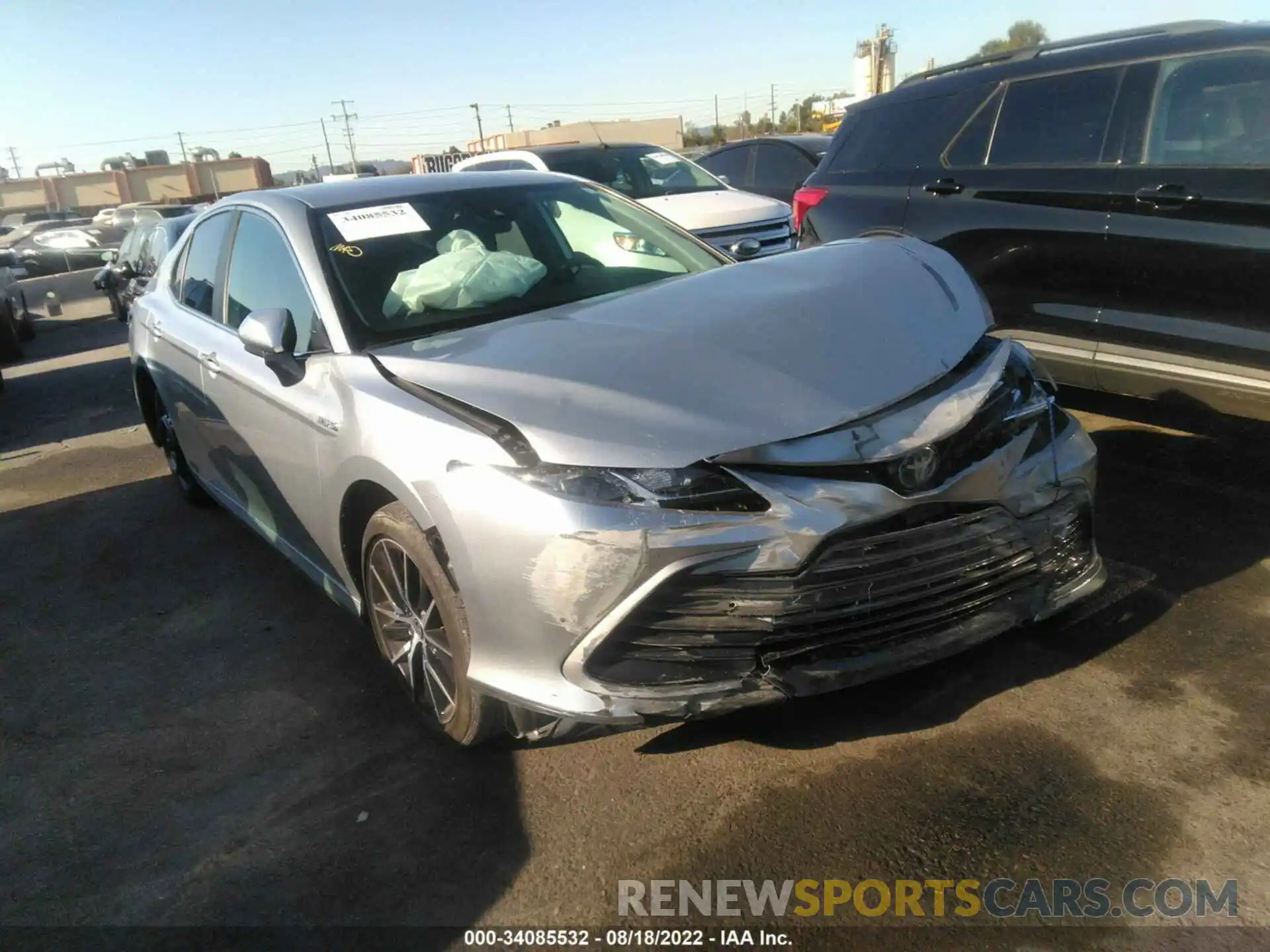 1 Photograph of a damaged car 4T1C31AK7MU552244 TOYOTA CAMRY 2021