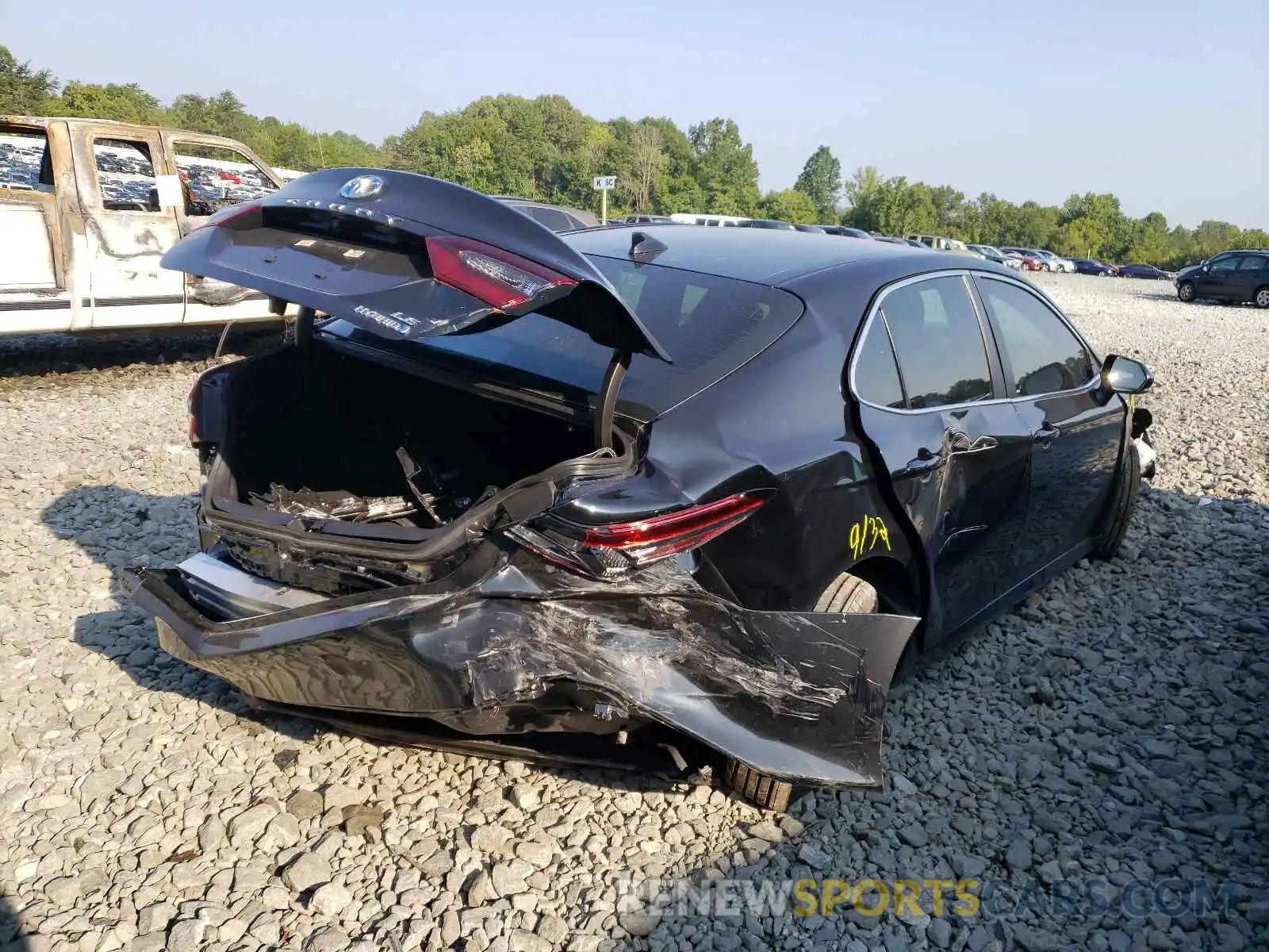 4 Photograph of a damaged car 4T1C31AK7MU559789 TOYOTA CAMRY 2021