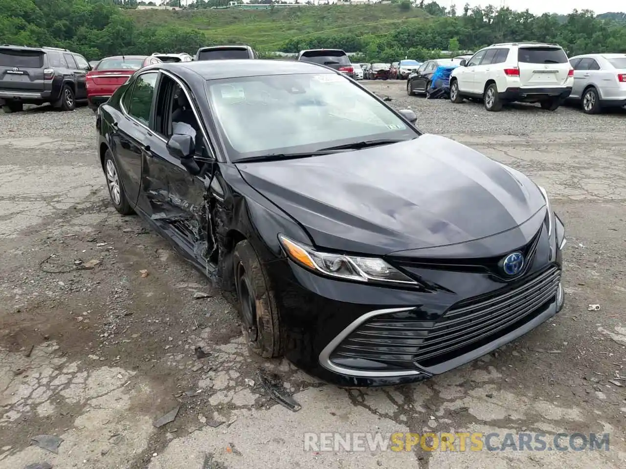 1 Photograph of a damaged car 4T1C31AK7MU561672 TOYOTA CAMRY 2021