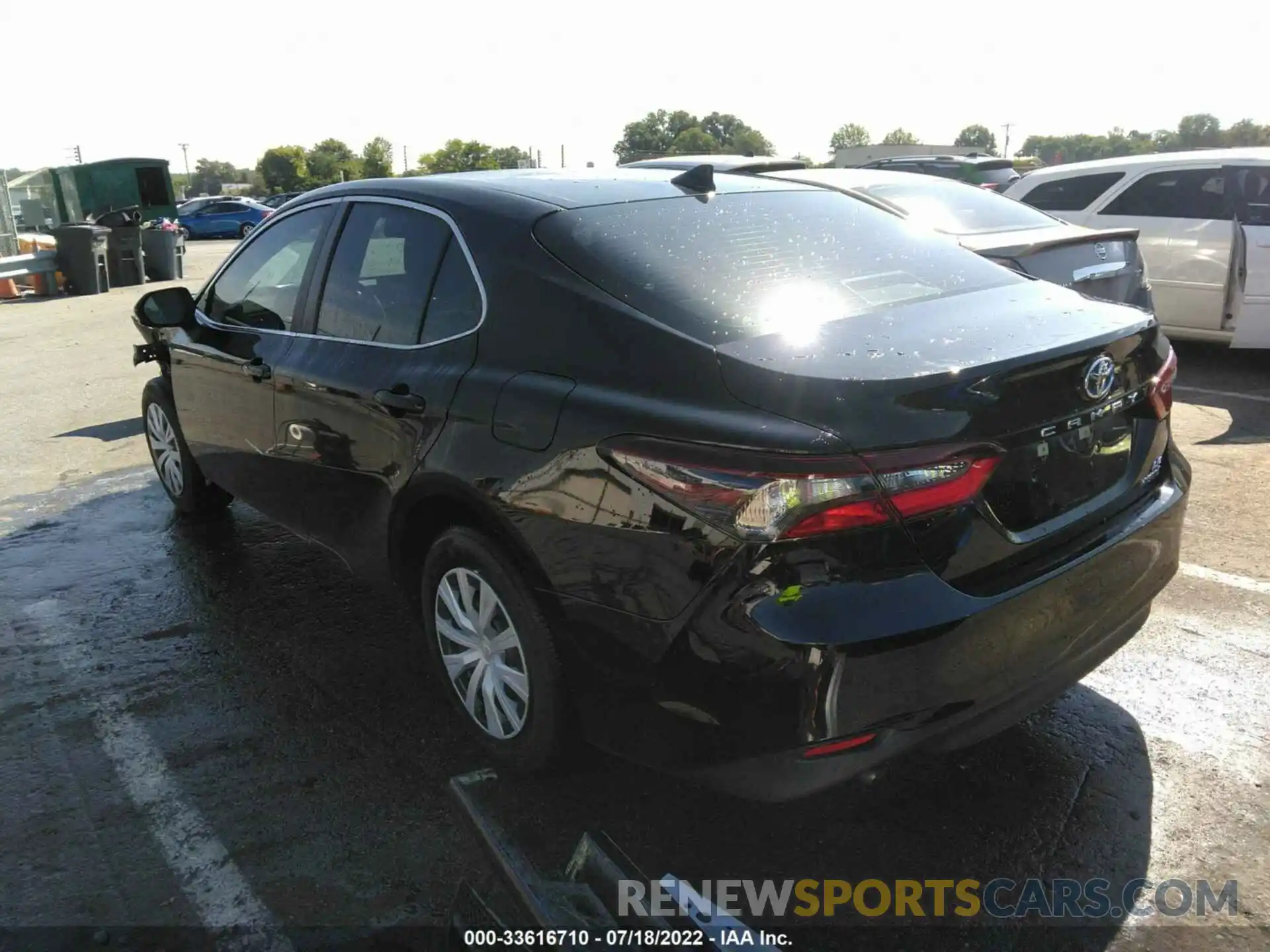 3 Photograph of a damaged car 4T1C31AK7MU561722 TOYOTA CAMRY 2021