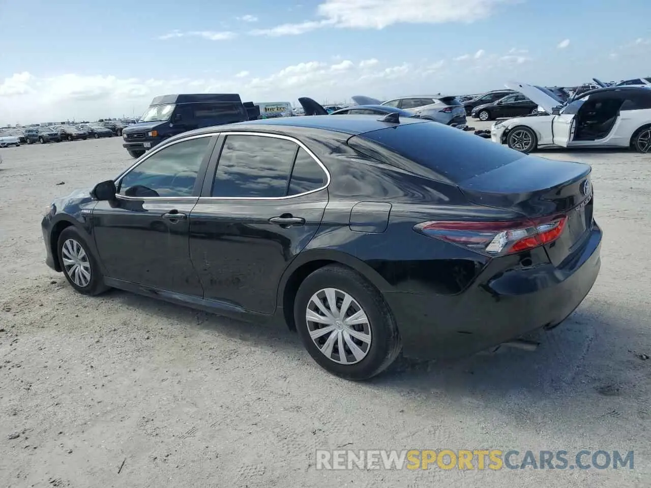 2 Photograph of a damaged car 4T1C31AK7MU569044 TOYOTA CAMRY 2021