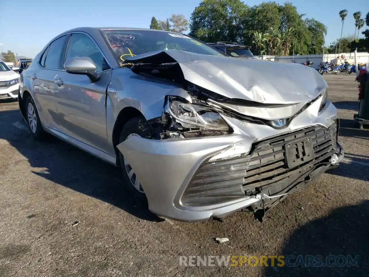 1 Photograph of a damaged car 4T1C31AK8MU553032 TOYOTA CAMRY 2021