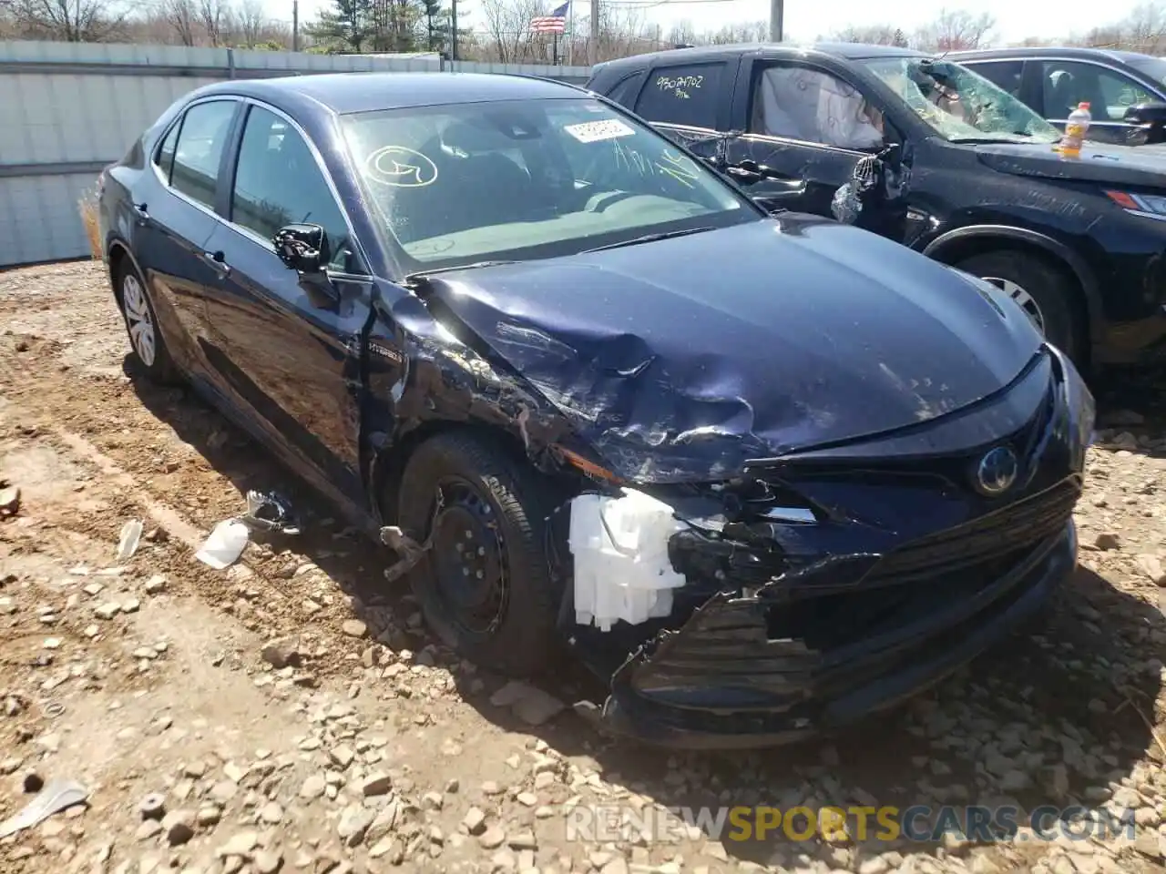 1 Photograph of a damaged car 4T1C31AK8MU562278 TOYOTA CAMRY 2021