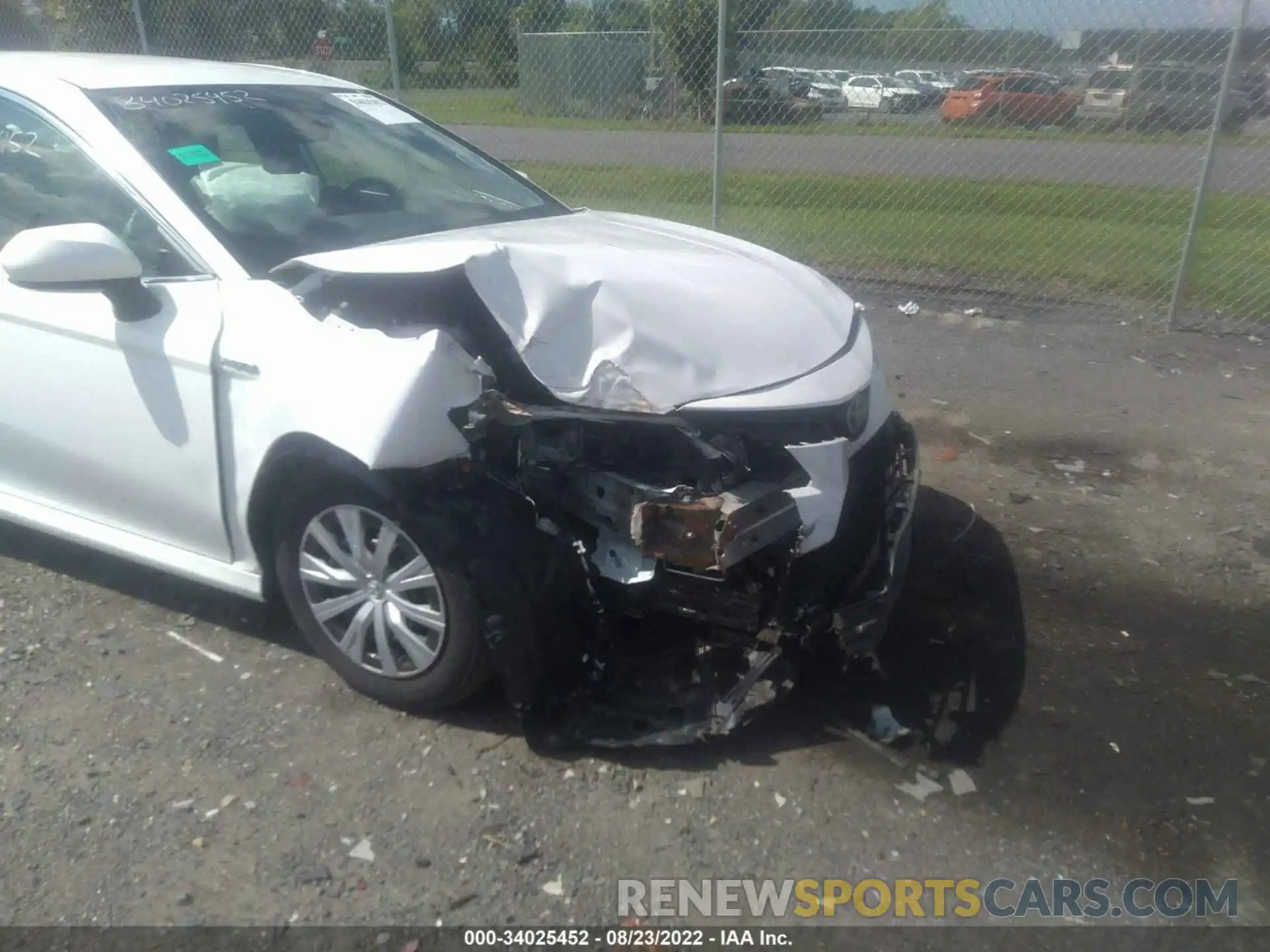 6 Photograph of a damaged car 4T1C31AK8MU563866 TOYOTA CAMRY 2021