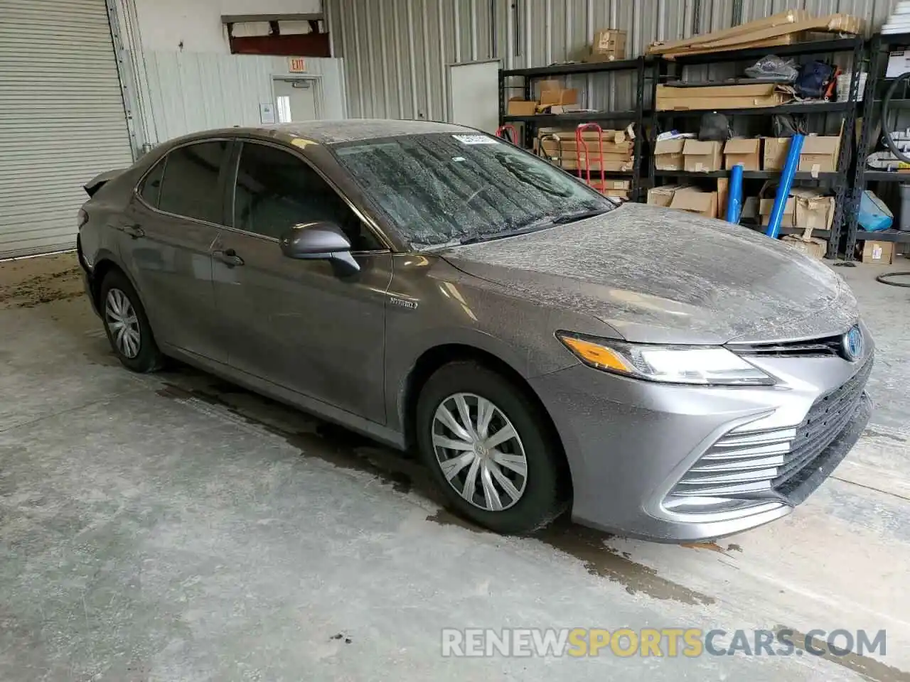 4 Photograph of a damaged car 4T1C31AK9MU022910 TOYOTA CAMRY 2021