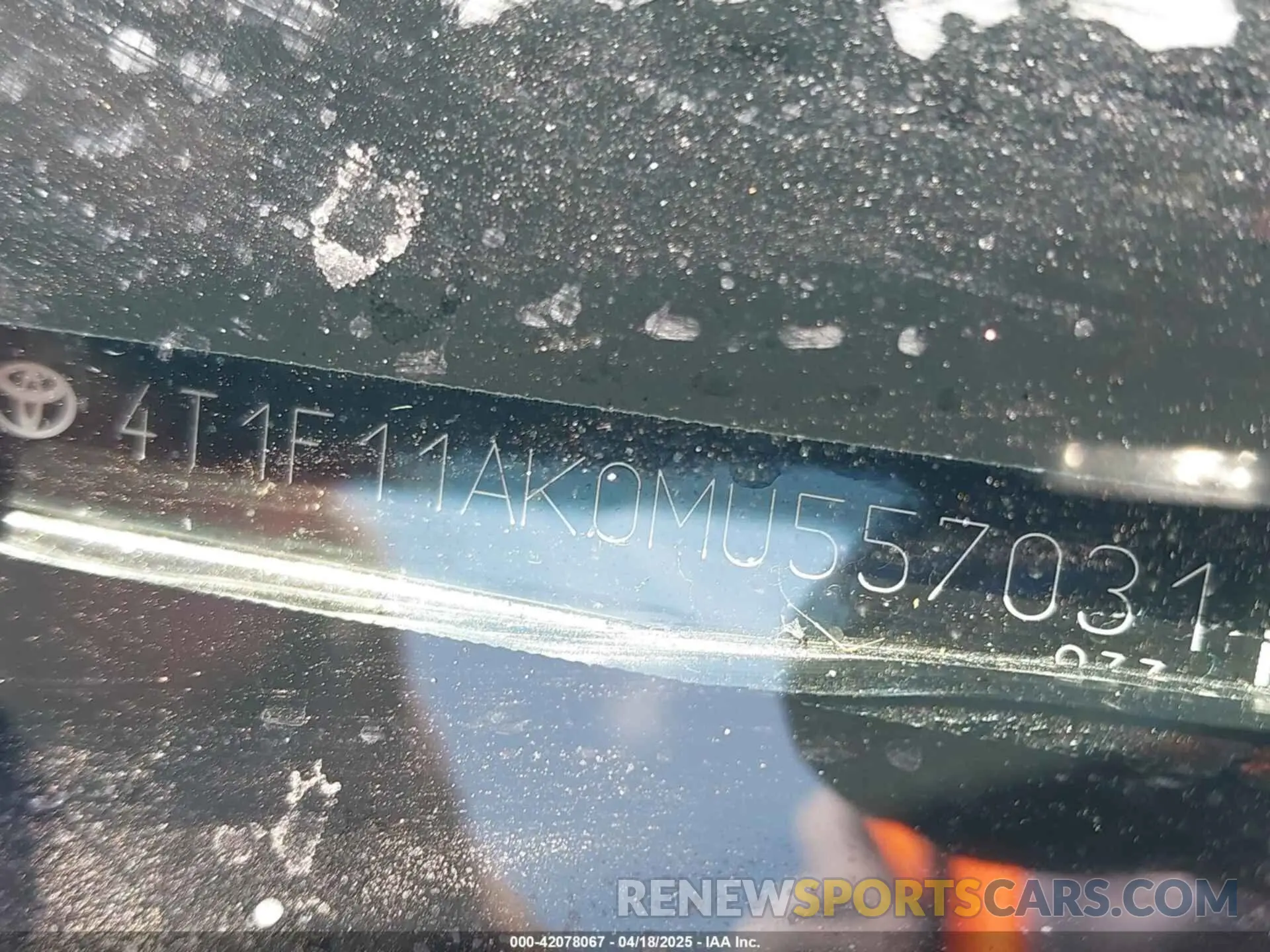 9 Photograph of a damaged car 4T1F11AK0MU557031 TOYOTA CAMRY 2021