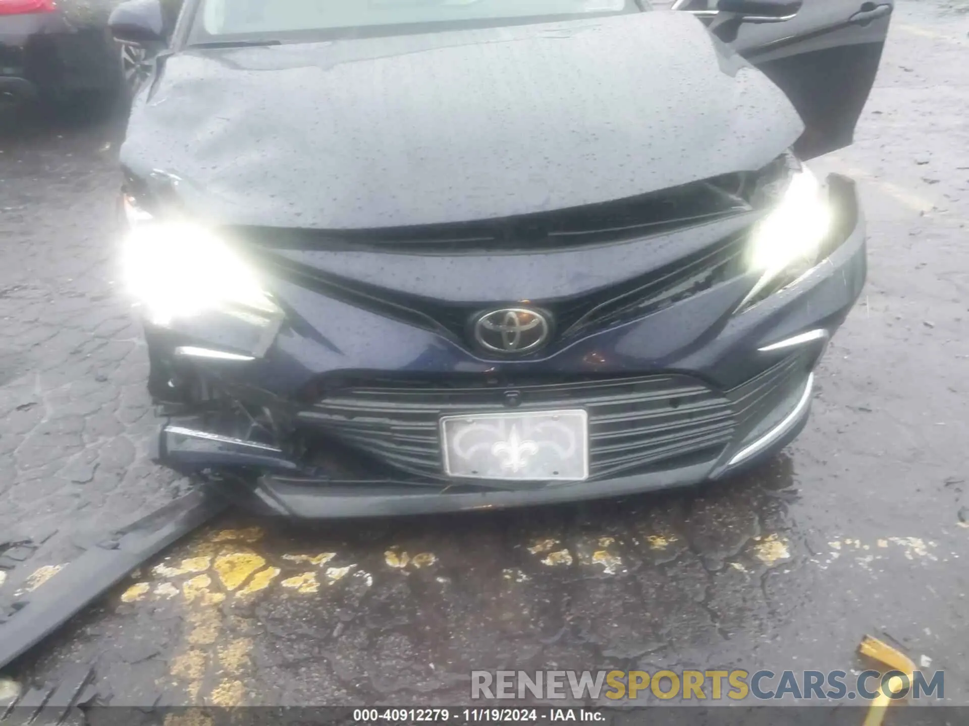 6 Photograph of a damaged car 4T1F11AK0MU599621 TOYOTA CAMRY 2021