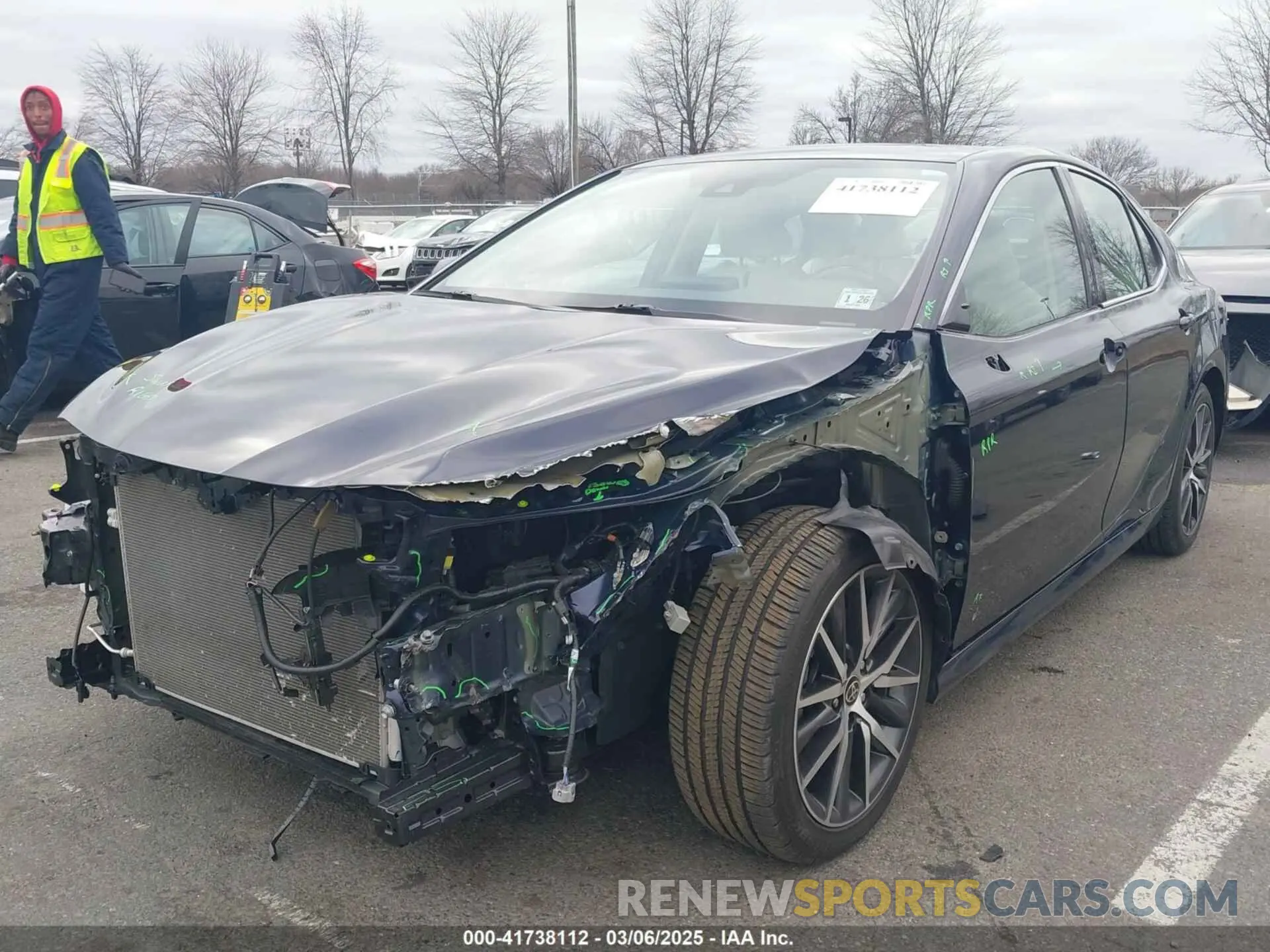 6 Photograph of a damaged car 4T1F11AK1MU610318 TOYOTA CAMRY 2021