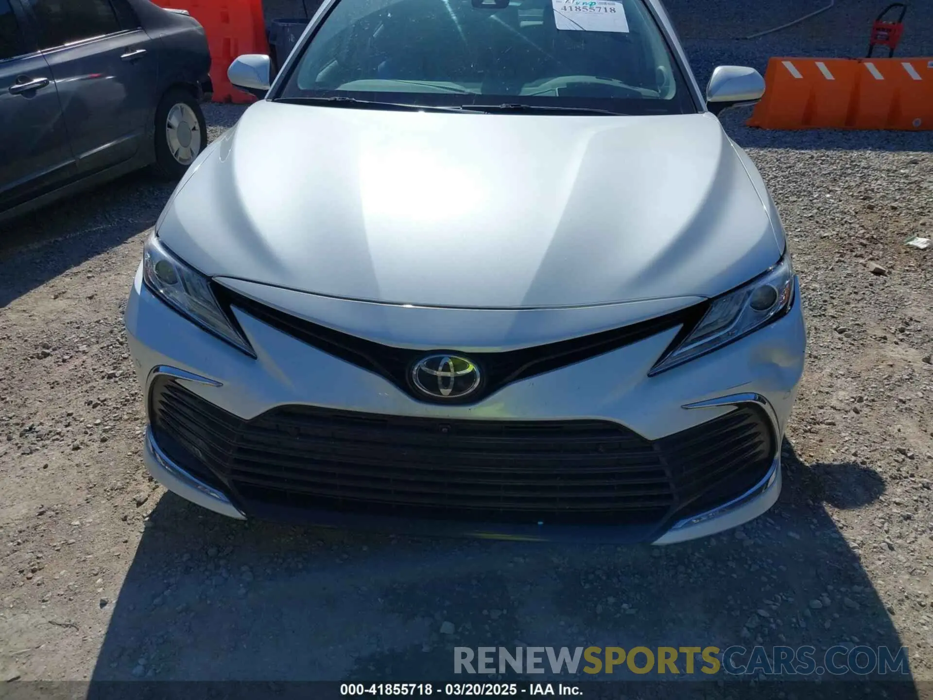 11 Photograph of a damaged car 4T1F11AK4MU534111 TOYOTA CAMRY 2021