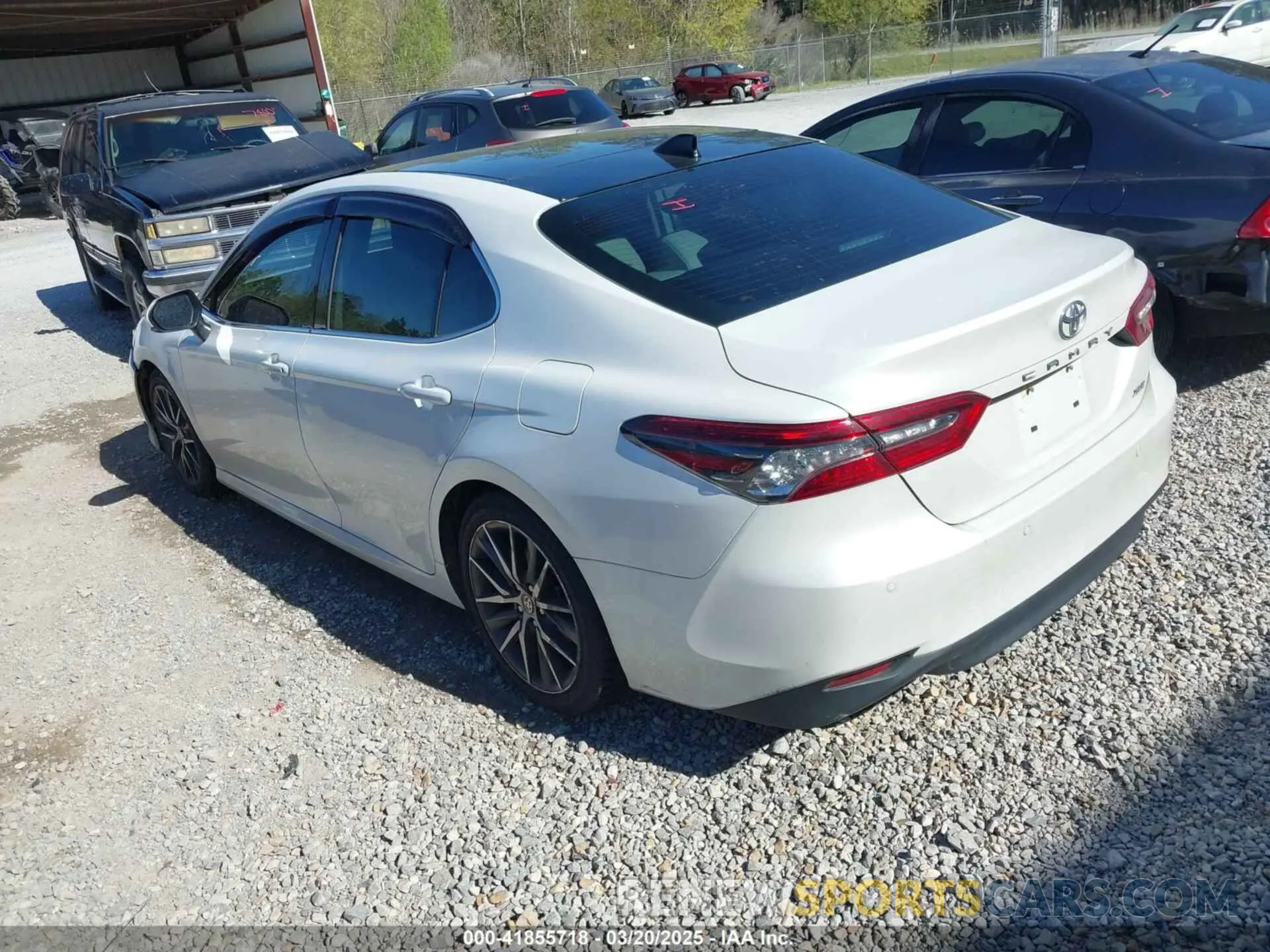 3 Photograph of a damaged car 4T1F11AK4MU534111 TOYOTA CAMRY 2021