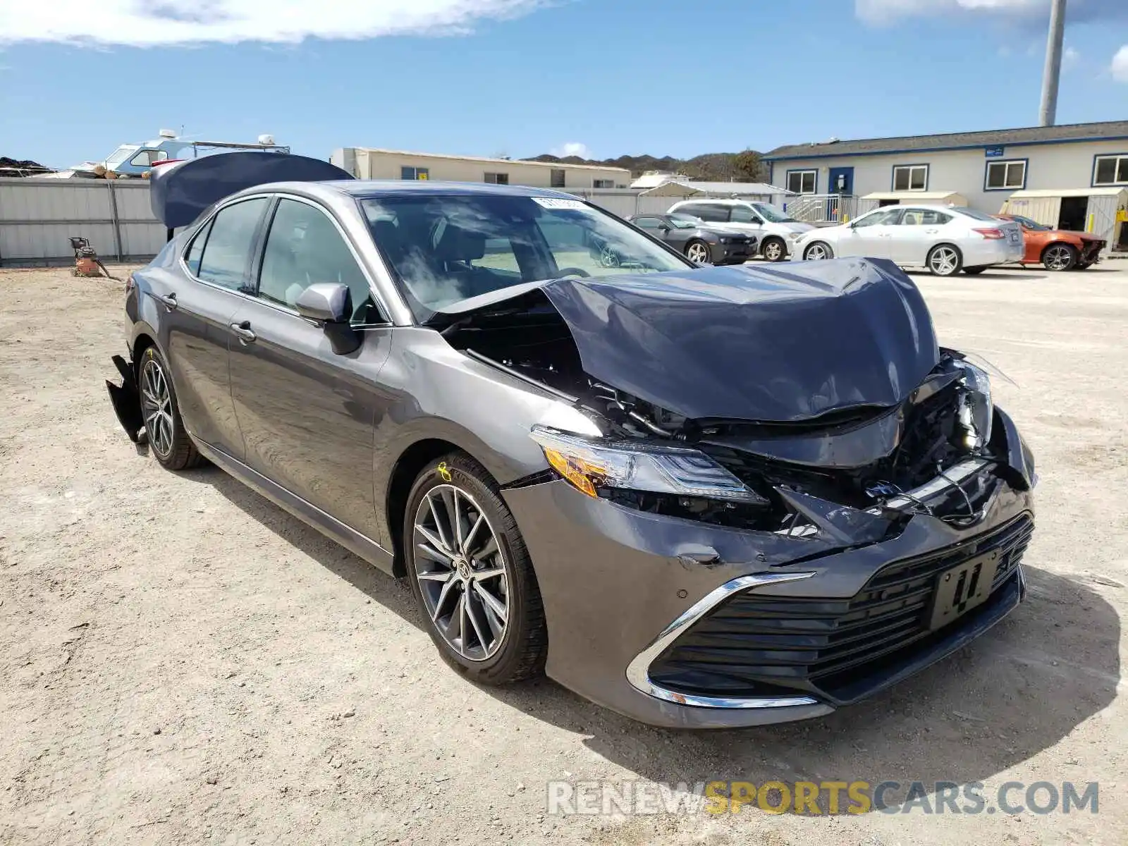 1 Photograph of a damaged car 4T1F11AK5MU544517 TOYOTA CAMRY 2021