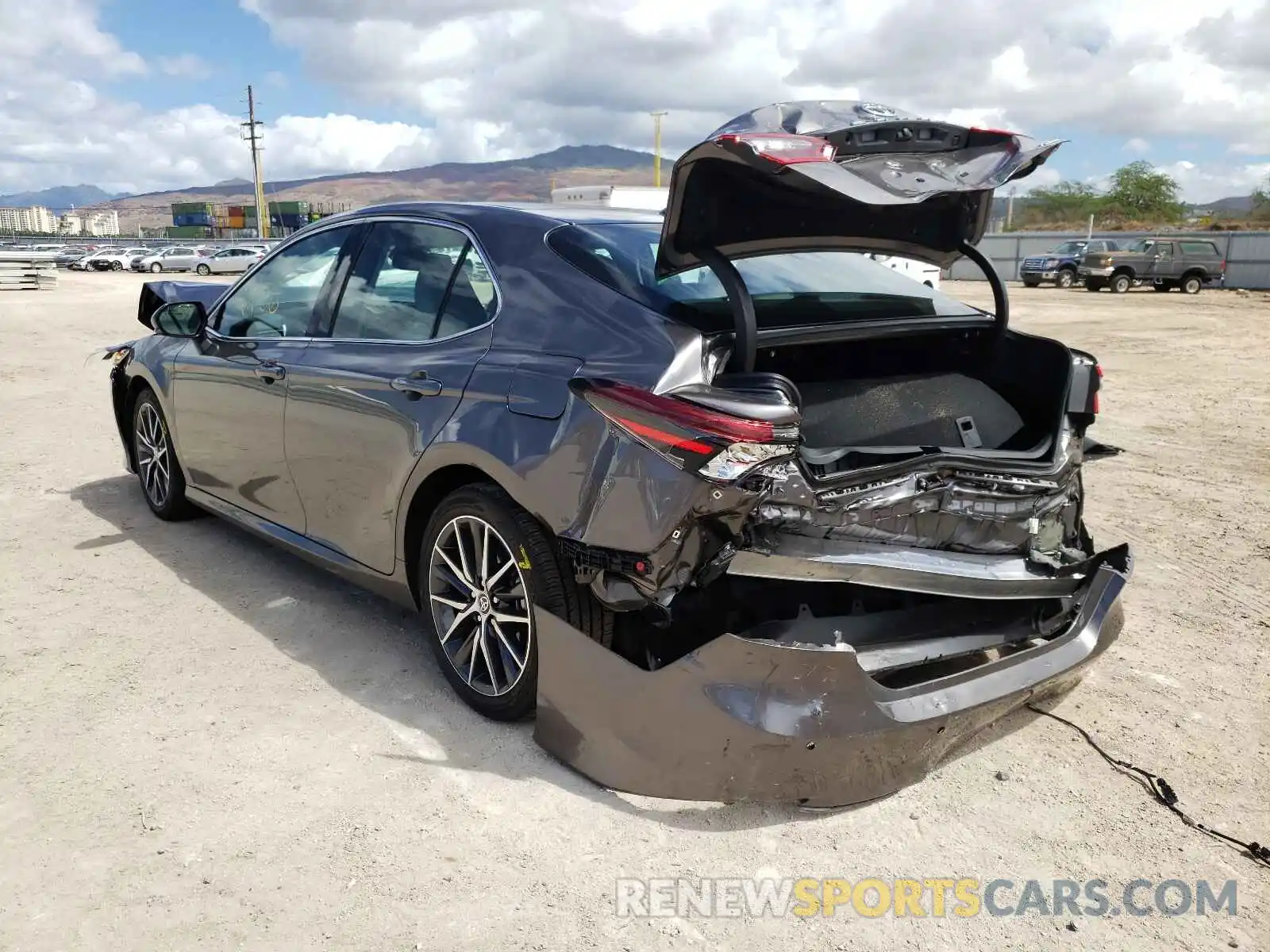 3 Photograph of a damaged car 4T1F11AK5MU544517 TOYOTA CAMRY 2021