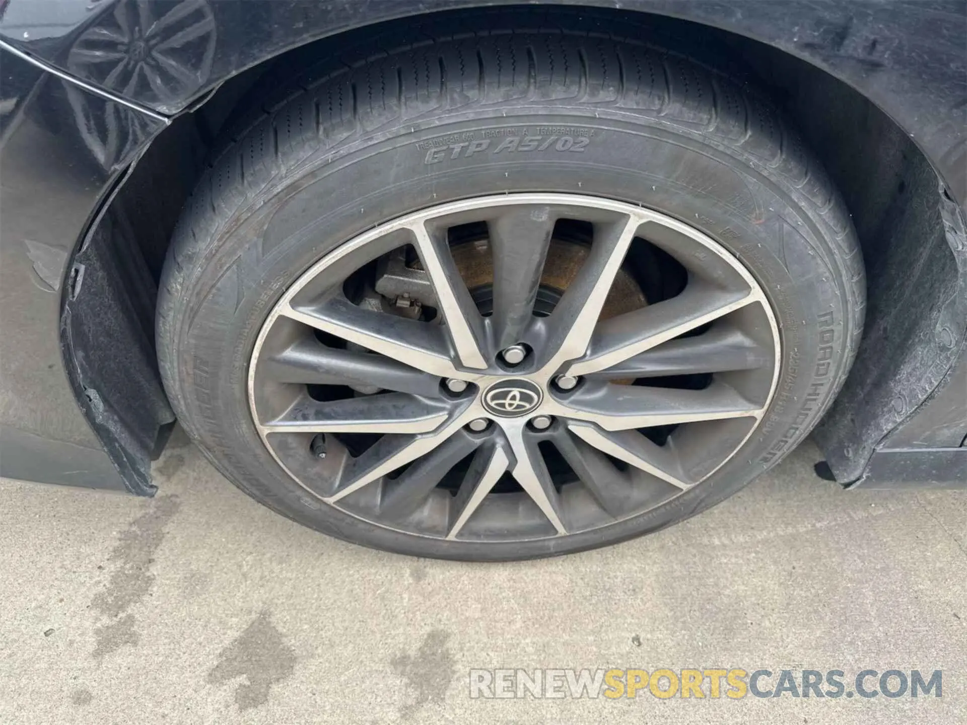 14 Photograph of a damaged car 4T1F11AK6MU434527 TOYOTA CAMRY 2021