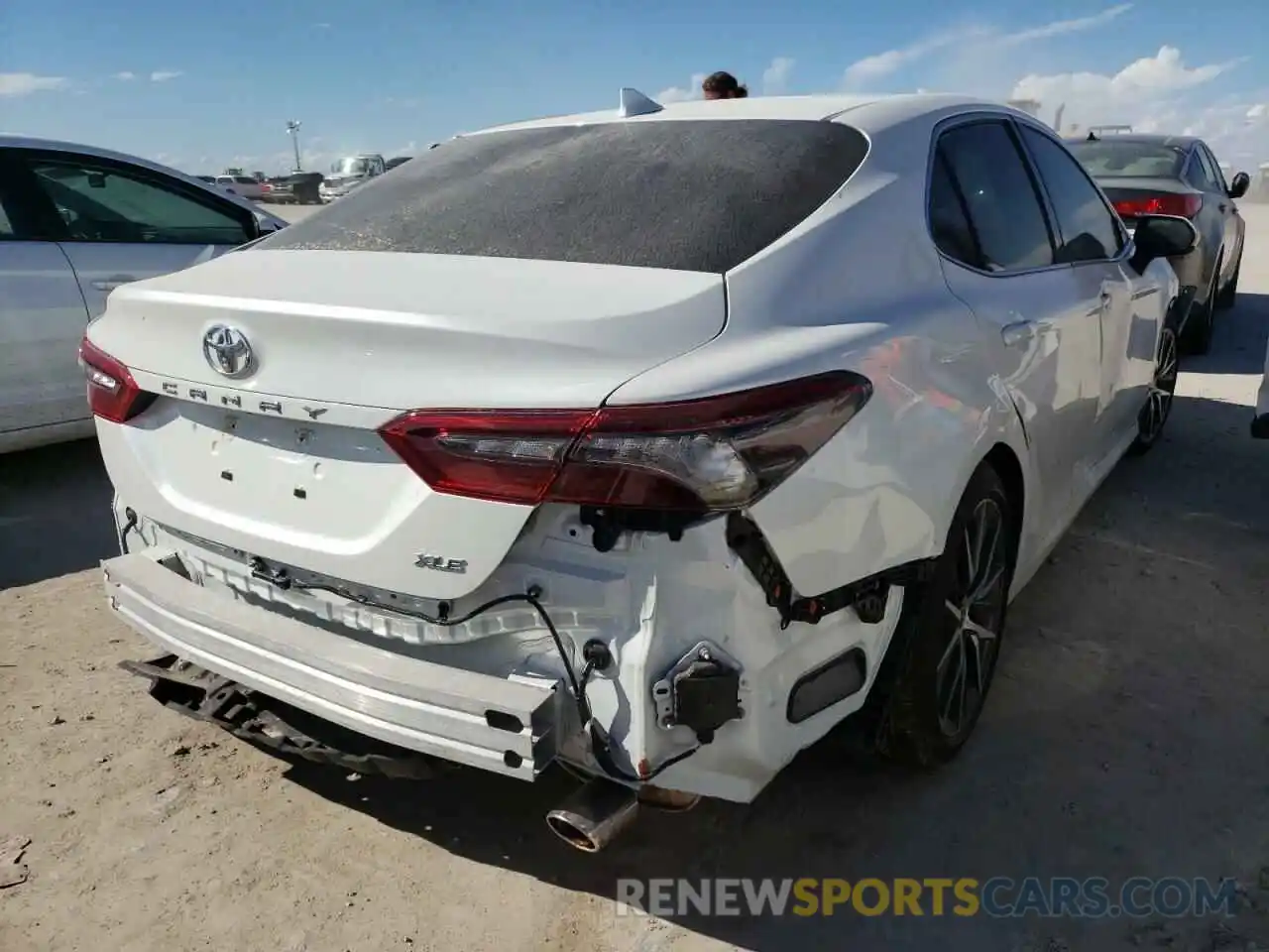 4 Photograph of a damaged car 4T1F11AK6MU491360 TOYOTA CAMRY 2021